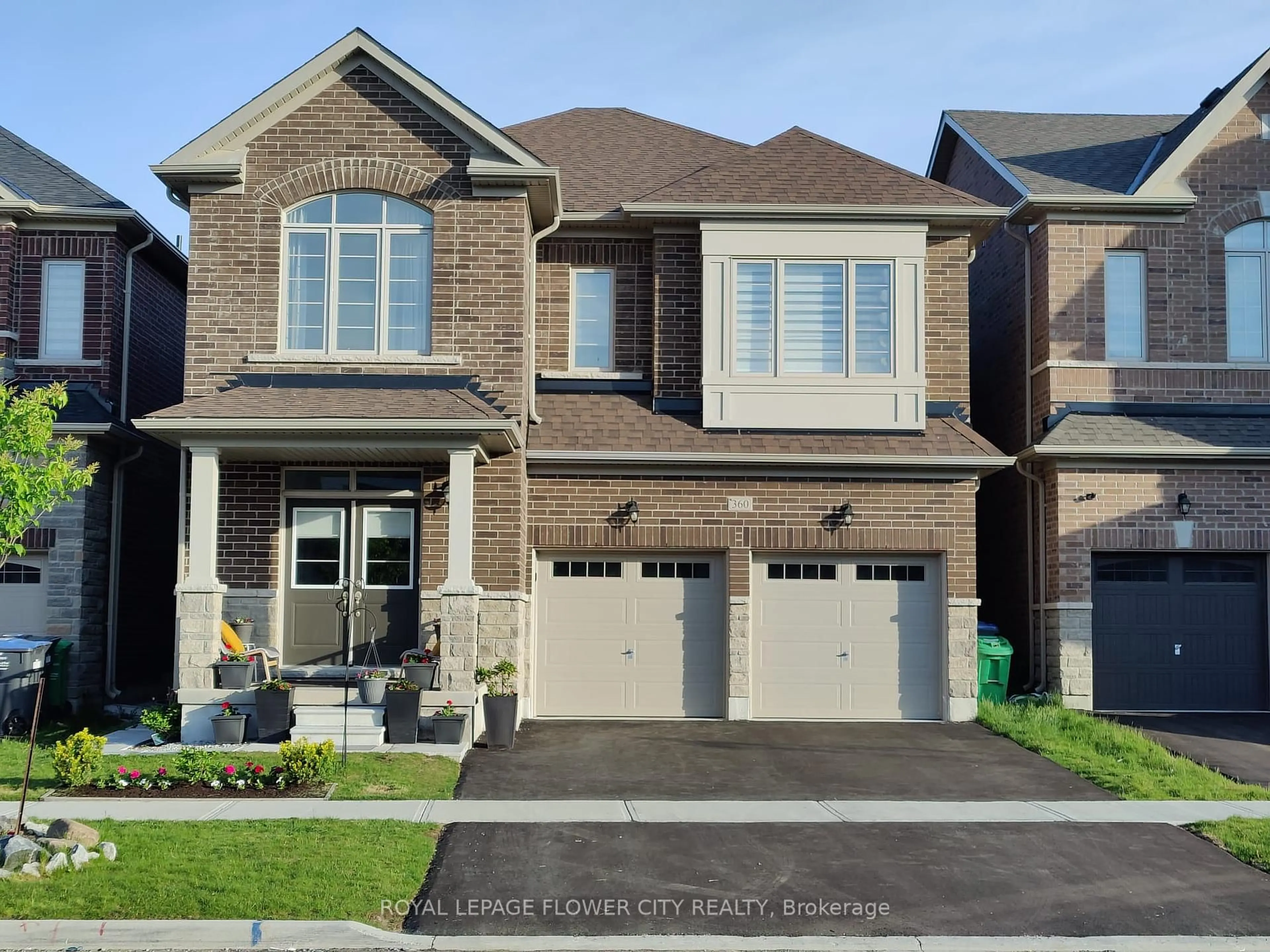 Home with brick exterior material, street for 360 Valleyway Dr, Brampton Ontario L6S 5S7