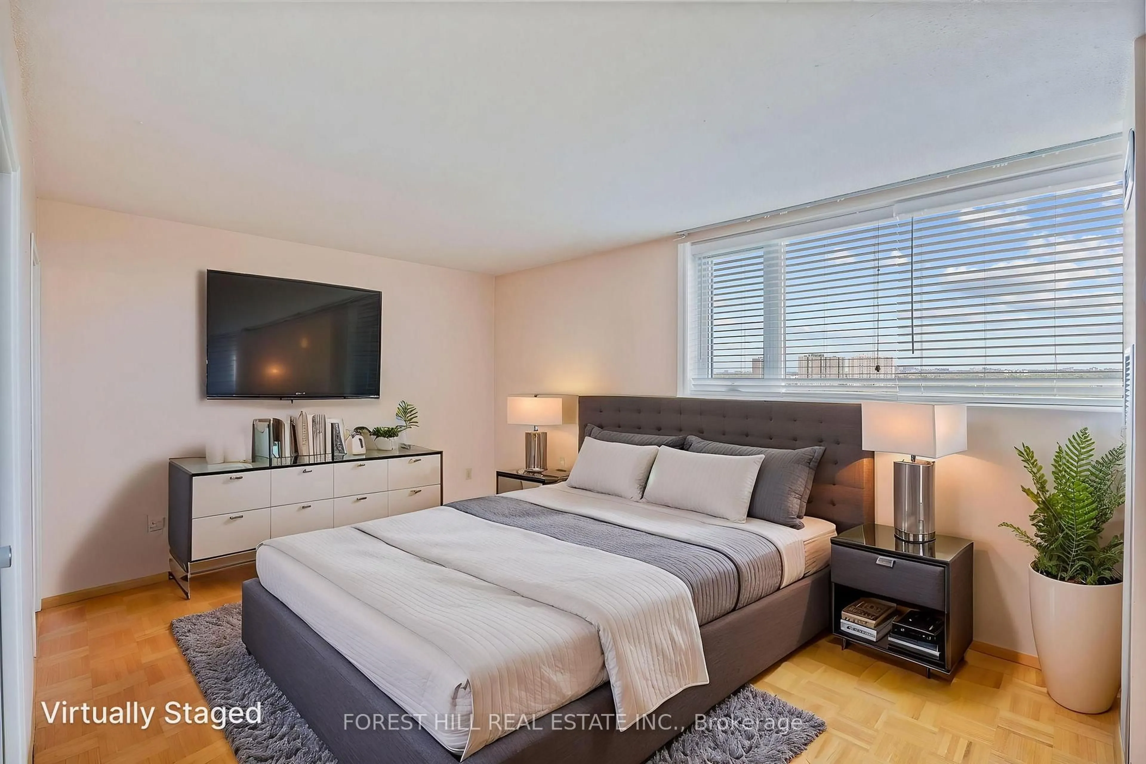 Bedroom with bed, unknown for 270 Scarlett Rd #1701, Toronto Ontario M6N 4X7