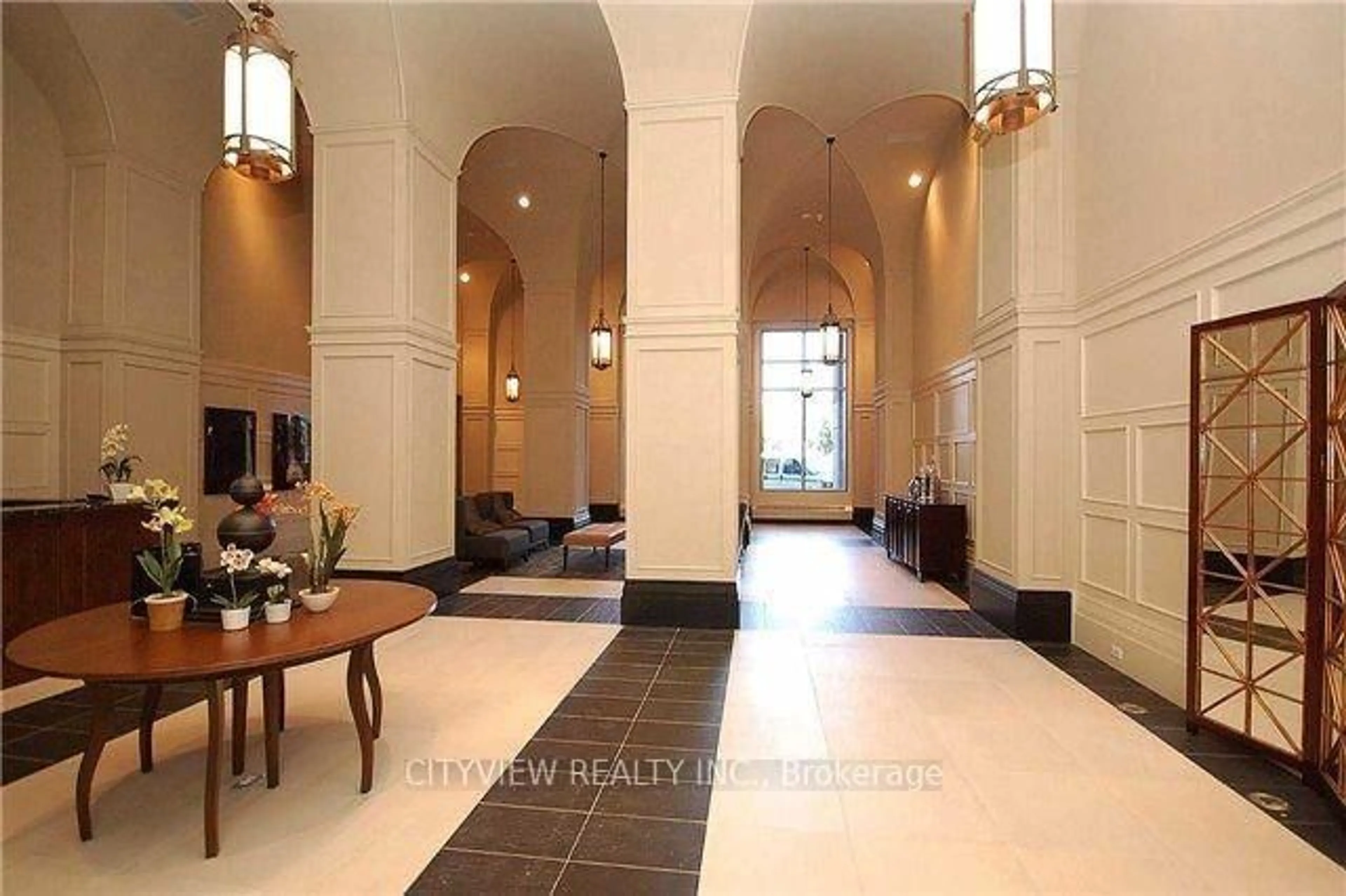 Indoor foyer for 388 Prince Of Wales Dr #1805, Mississauga Ontario L5B 0A1