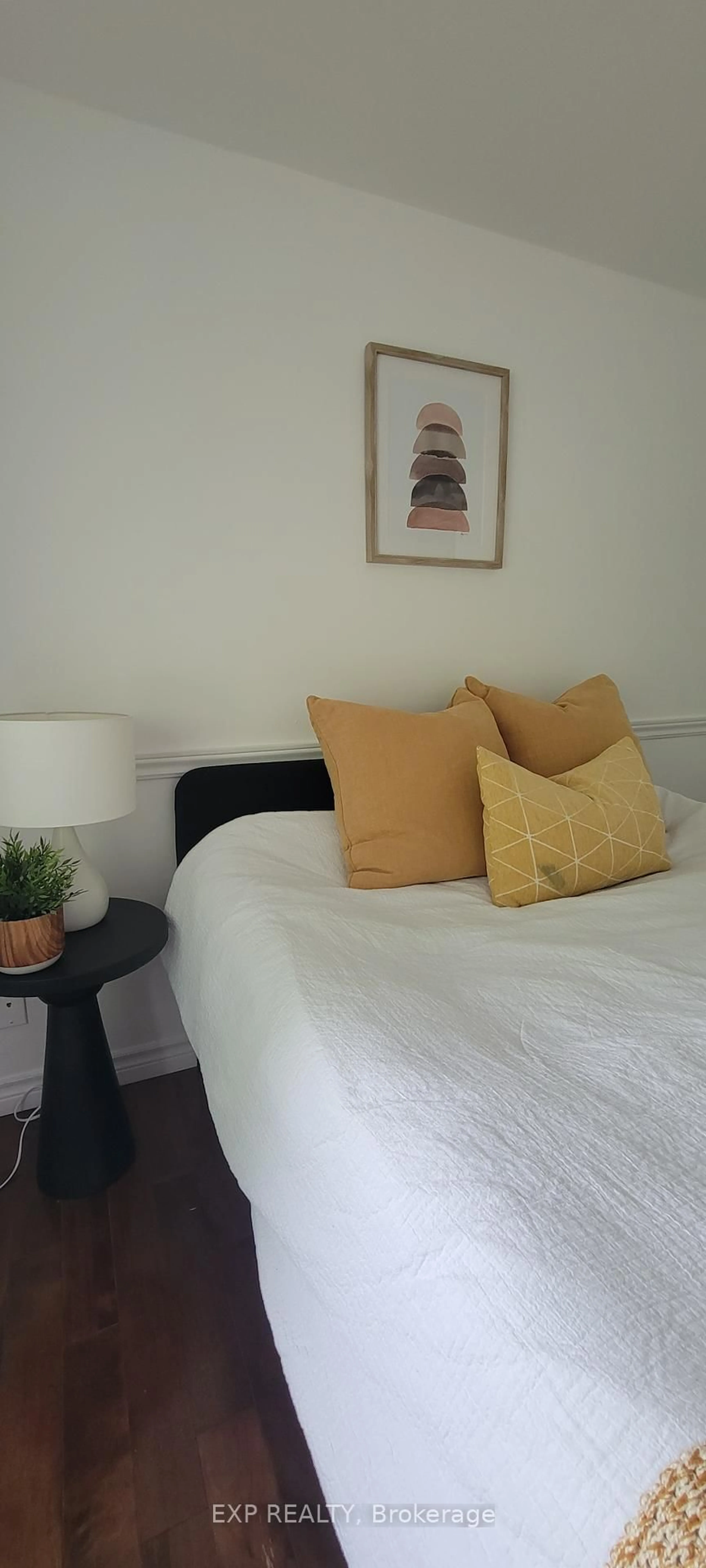 Bedroom with bed, unknown for 6780 Formentera Ave #29, Mississauga Ontario L5N 2L1