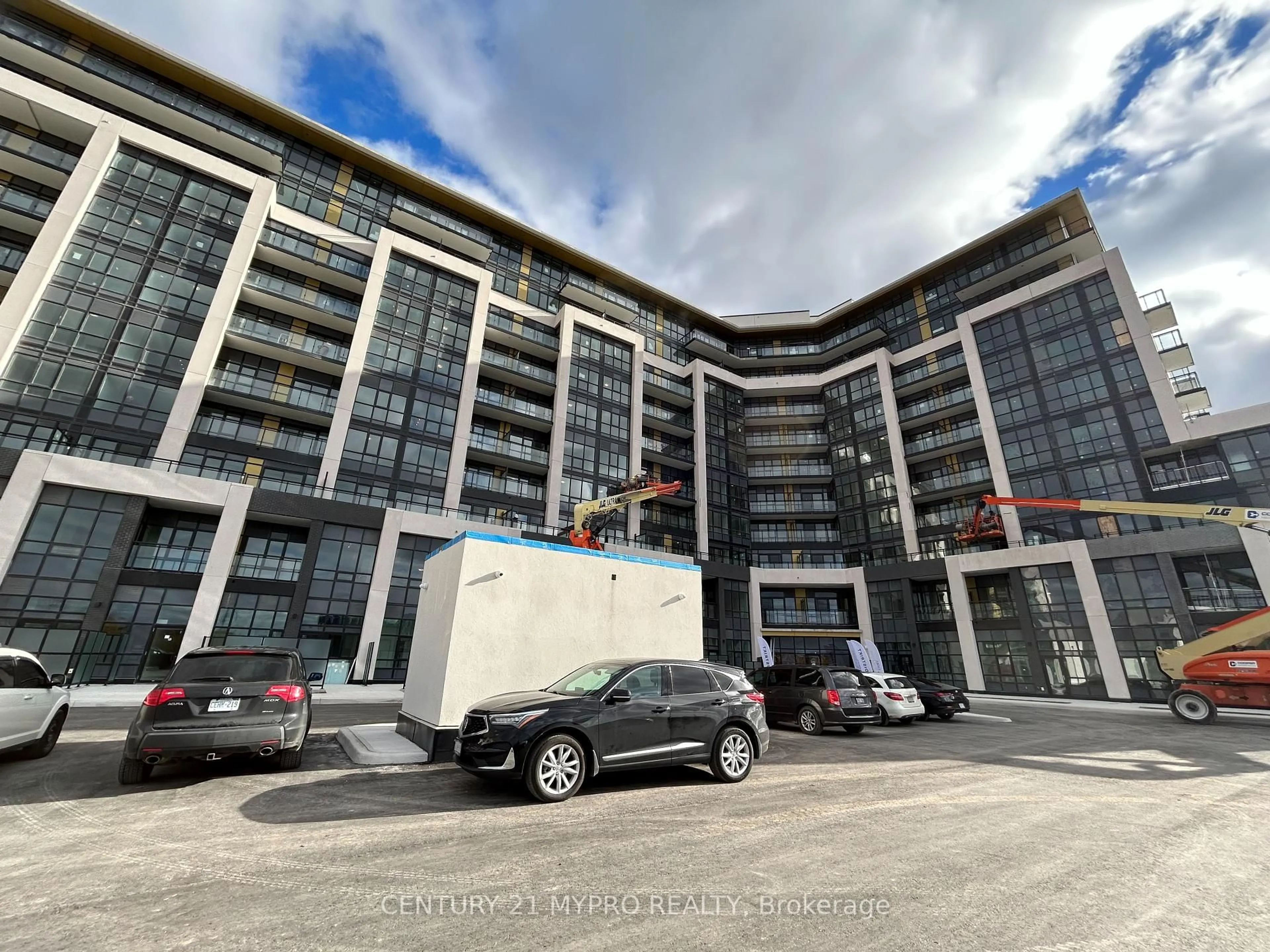 Unknown for 405 Dundas St #217, Oakville Ontario L6M 4P9