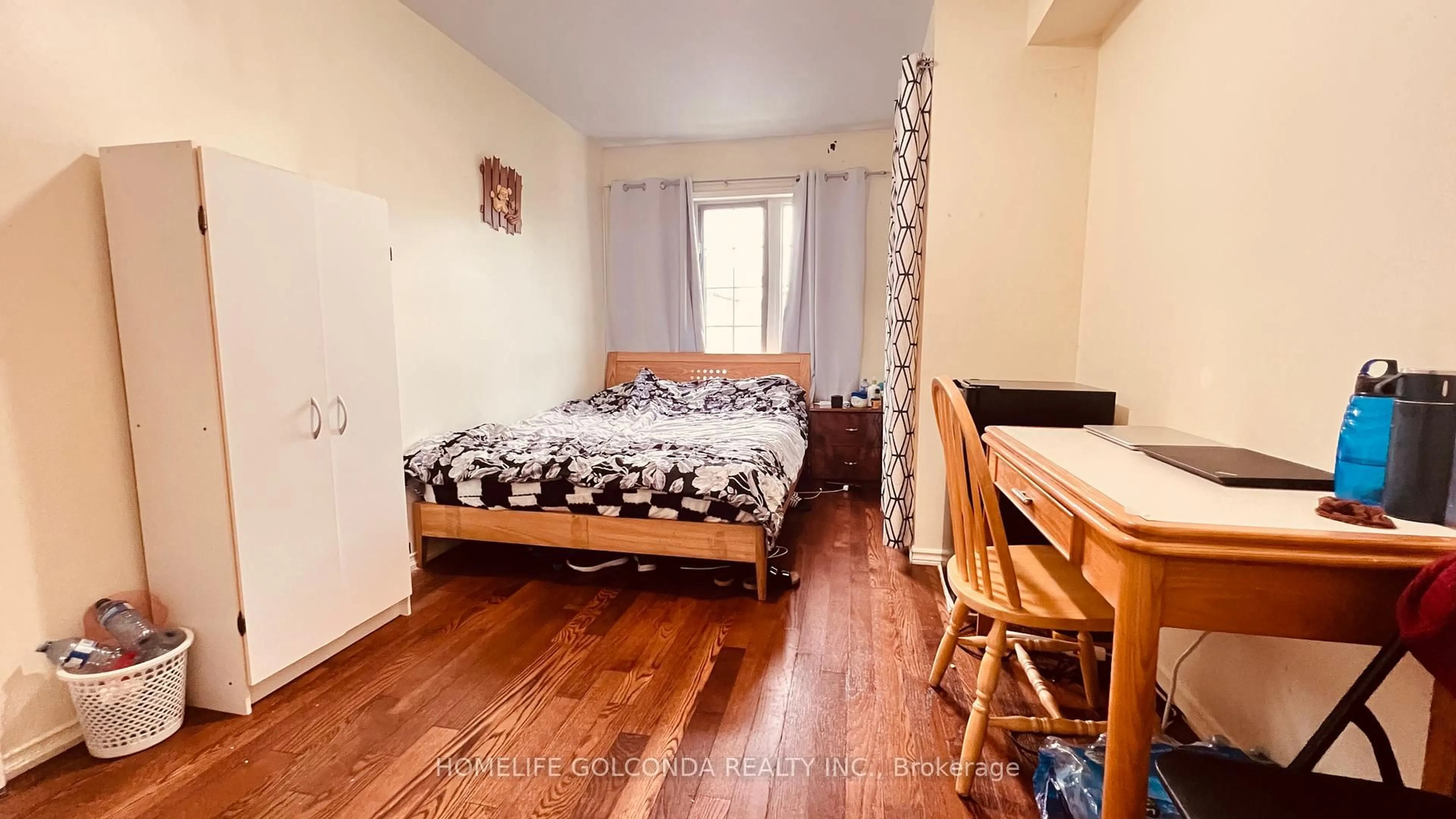A pic of a room for 22 Troyer Ave, Toronto Ontario M3J 0A3