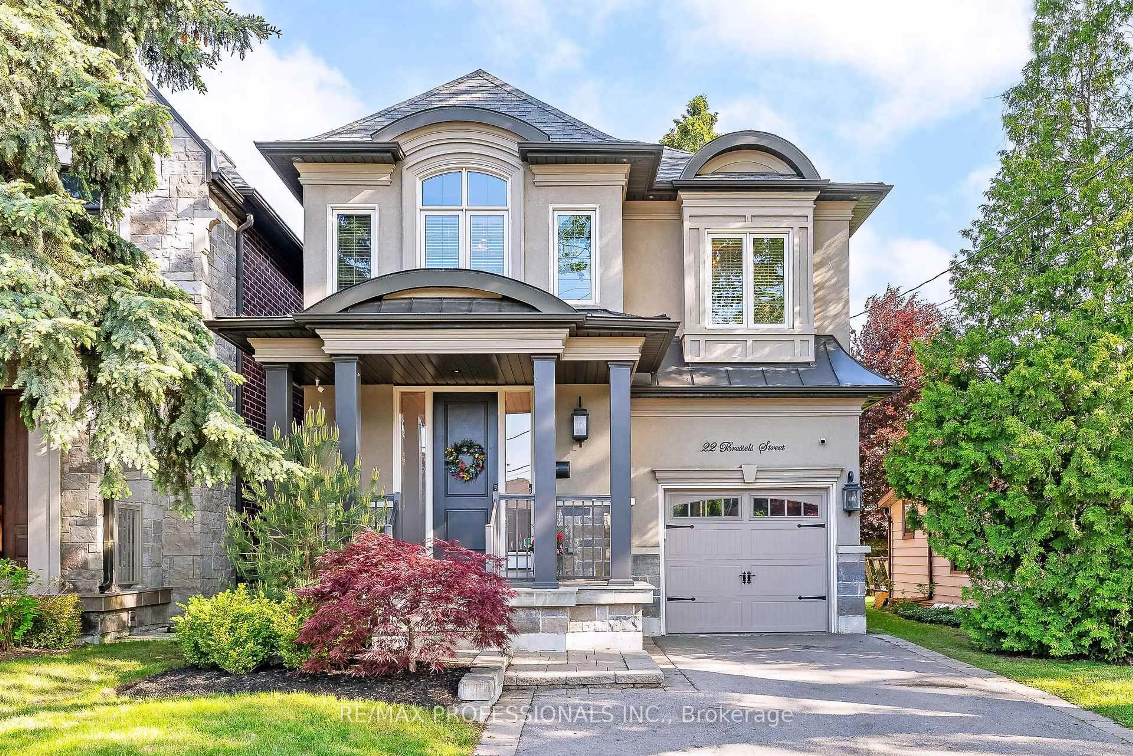 Home with brick exterior material, street for 22 Brussels St, Toronto Ontario M8Y 1H3