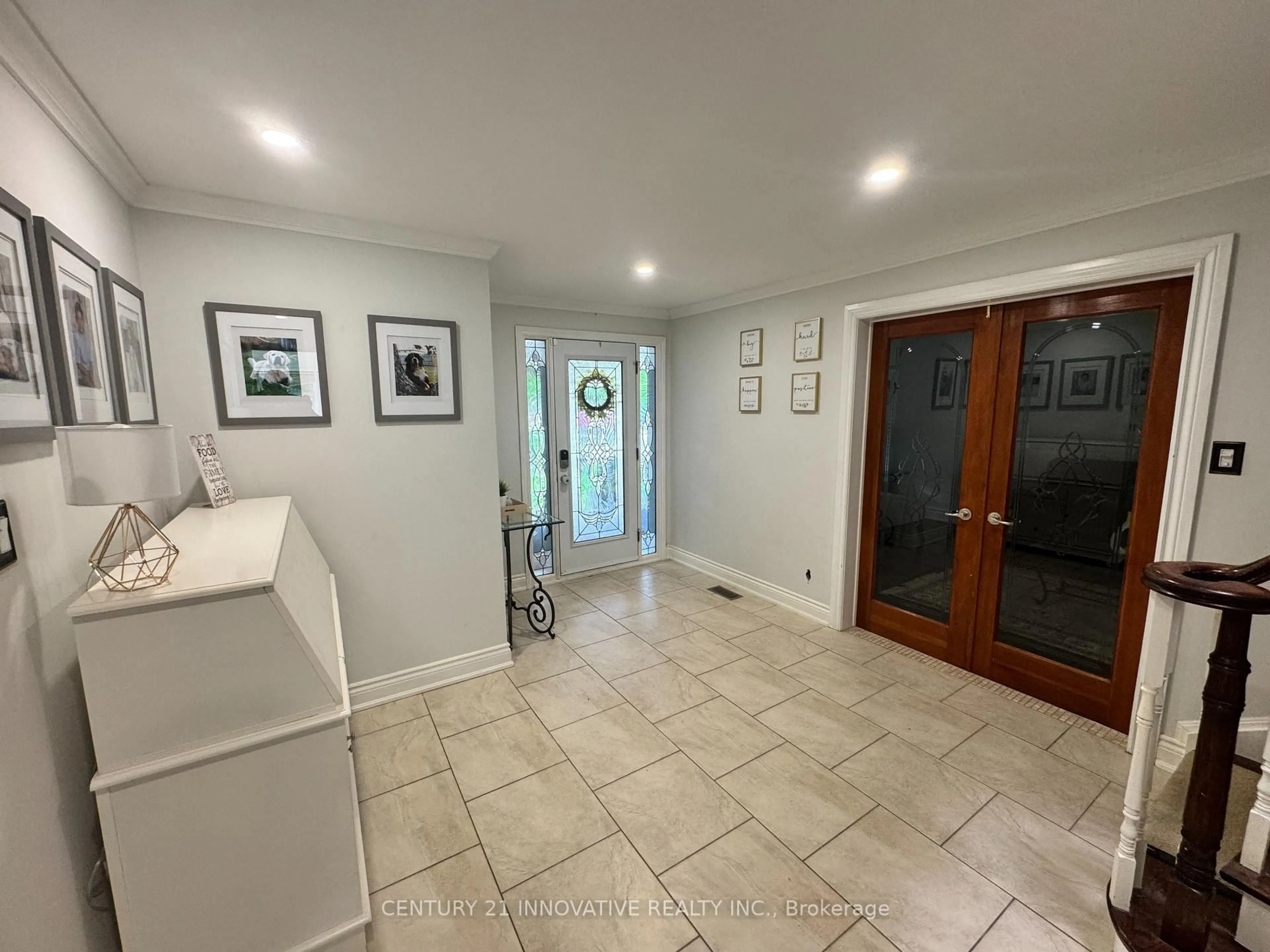 Unknown for 23 Linden Cres, Brampton Ontario L6S 4A1