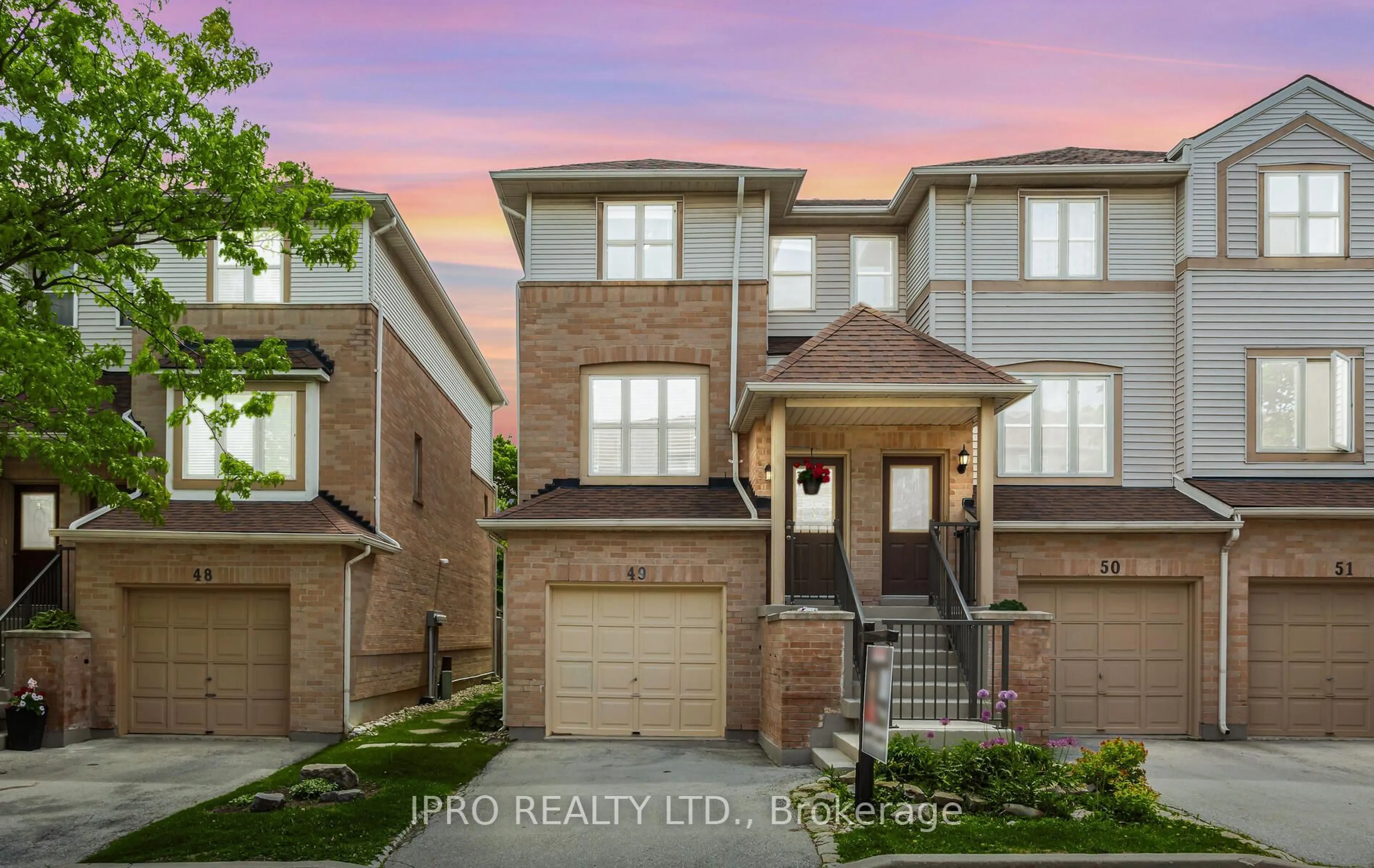 Home with brick exterior material, street for 2531 Northampton Blvd #49, Burlington Ontario L7M 4H5
