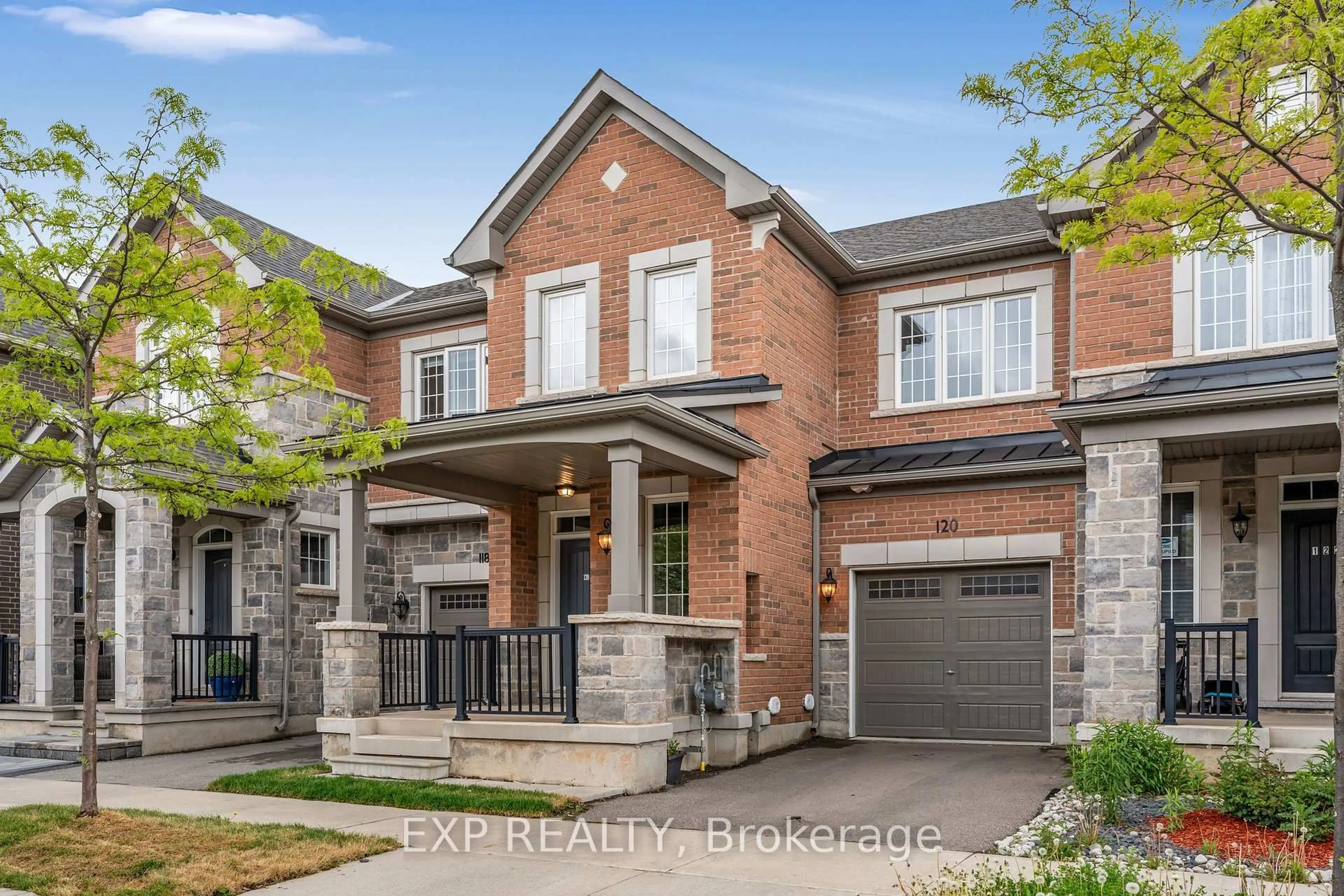Home with brick exterior material, street for 120 Kaitting Tr, Oakville Ontario L6M 5K8
