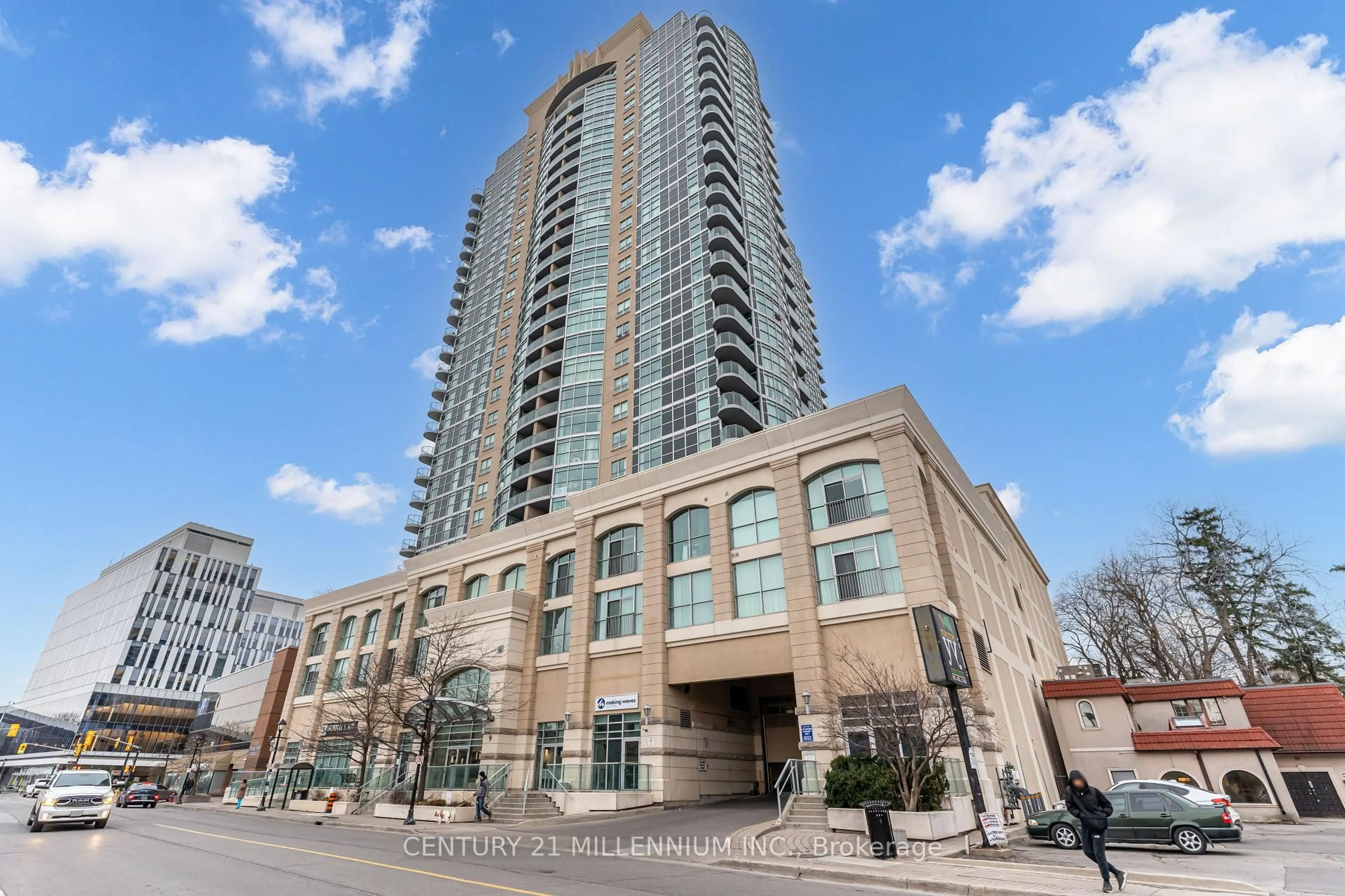 Unknown for 9 George St #2005, Brampton Ontario L6X 0T6
