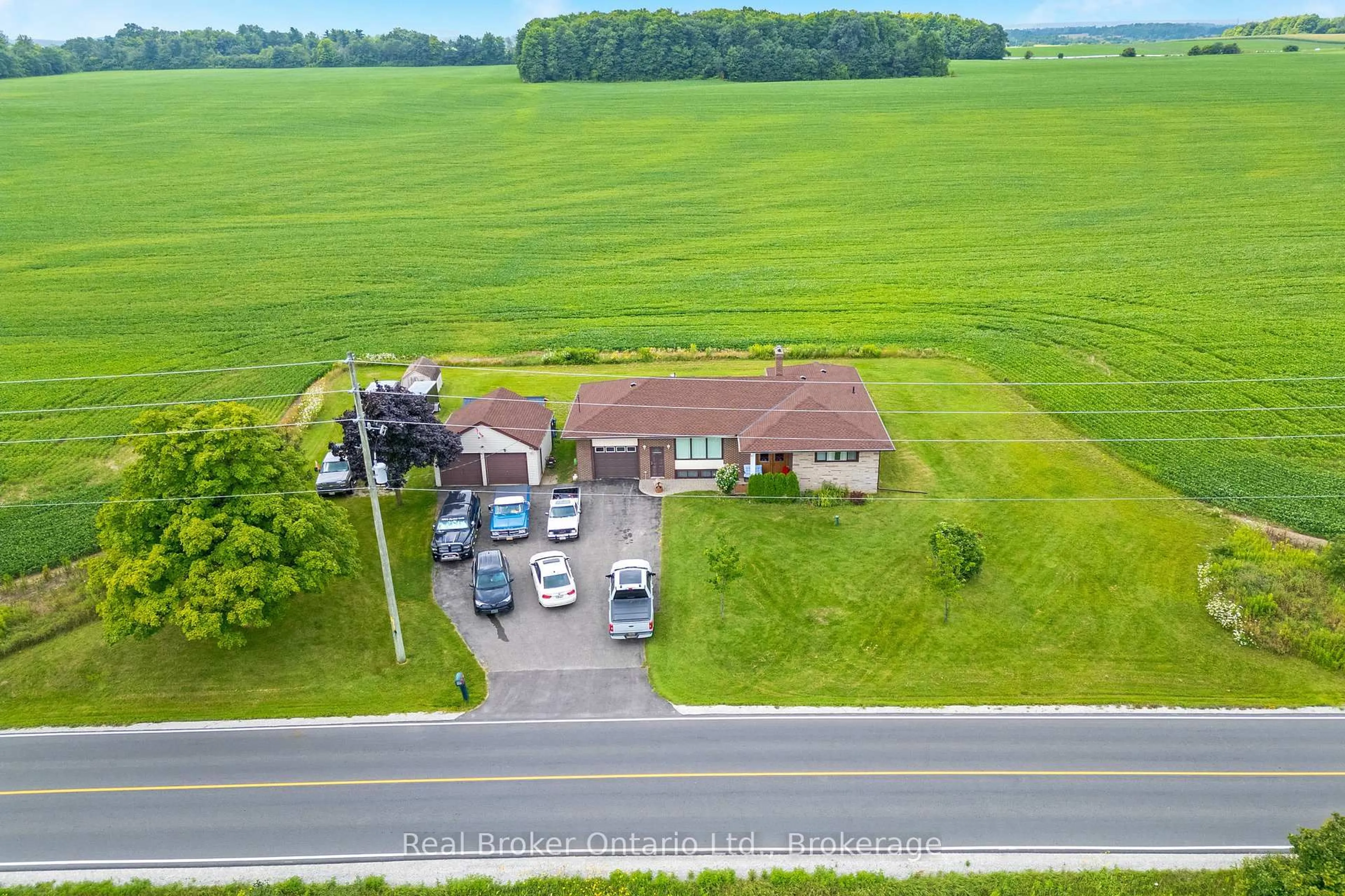 A pic from outside/outdoor area/front of a property/back of a property/a pic from drone, unknown for 9110 Tenth Line, Halton Hills Ontario L0P 1K0