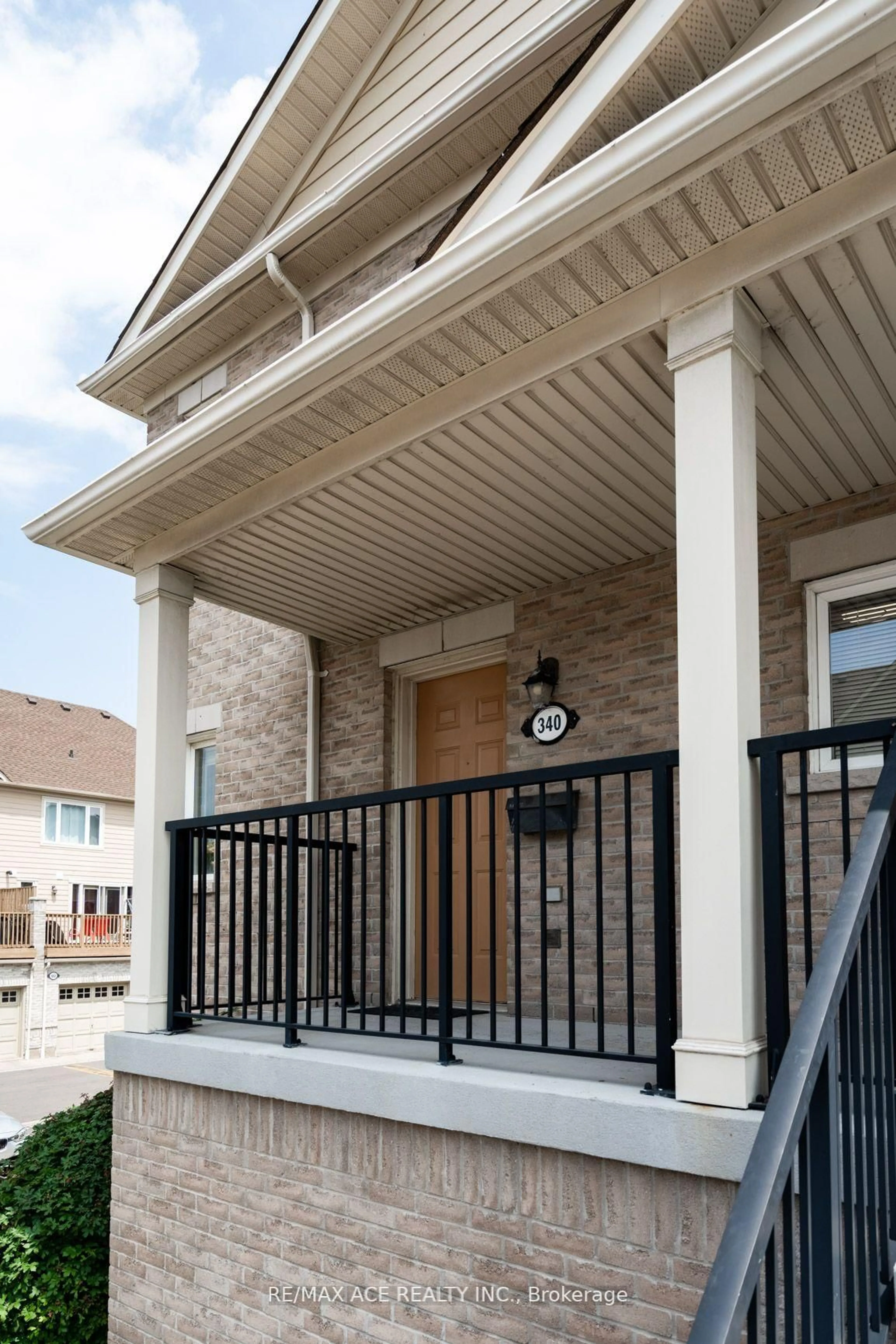 Unknown for 4975 Southampton Dr #340, Mississauga Ontario L5M 8C6