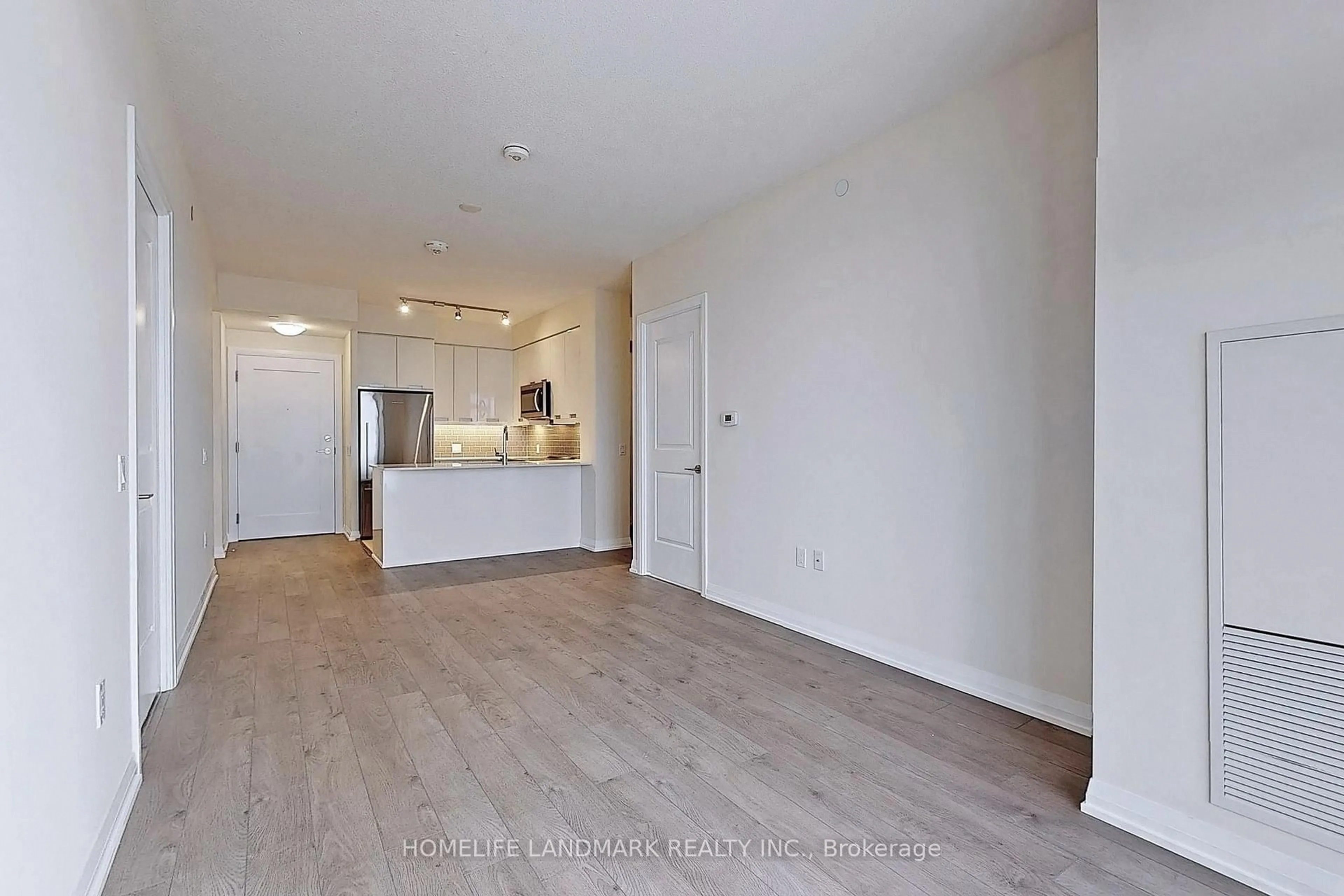 A pic of a room for 35 Watergarden Dr #1815, Mississauga Ontario L5R 0G8