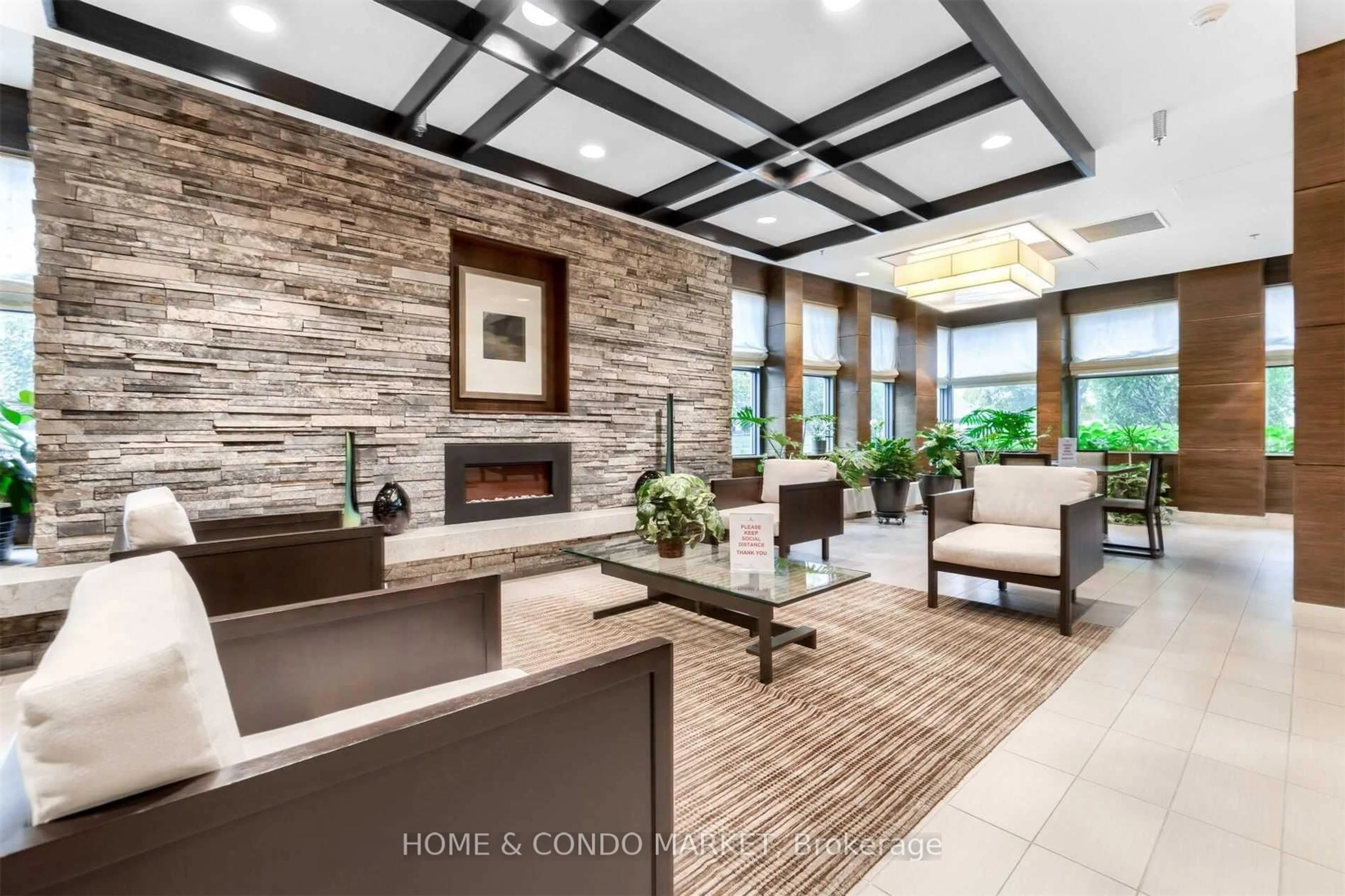 Unknown for 1 Hurontario St #315, Mississauga Ontario L5G 0A3