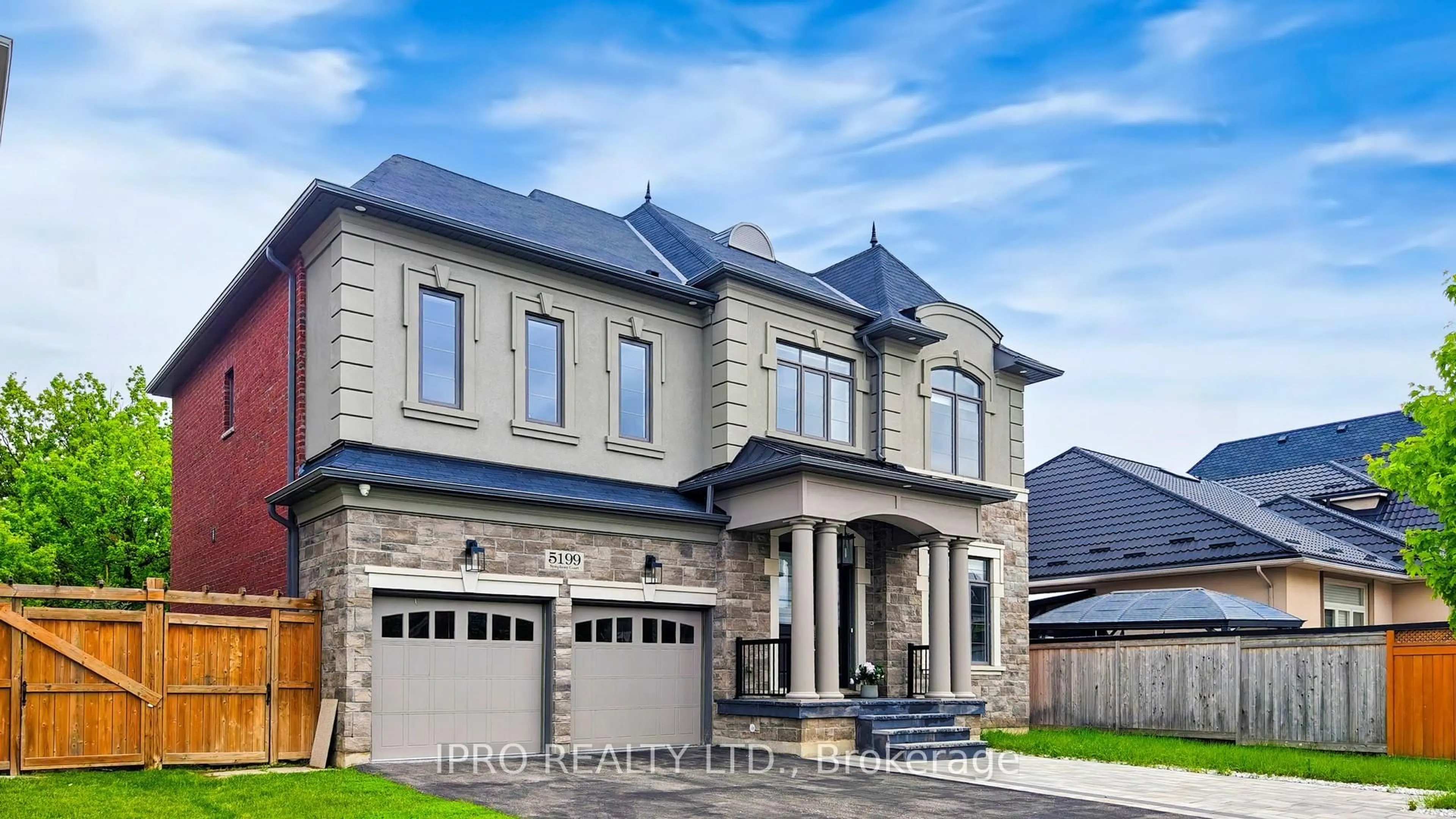 Home with brick exterior material, street for 5199 Symphony Crt, Mississauga Ontario L5M 2M9