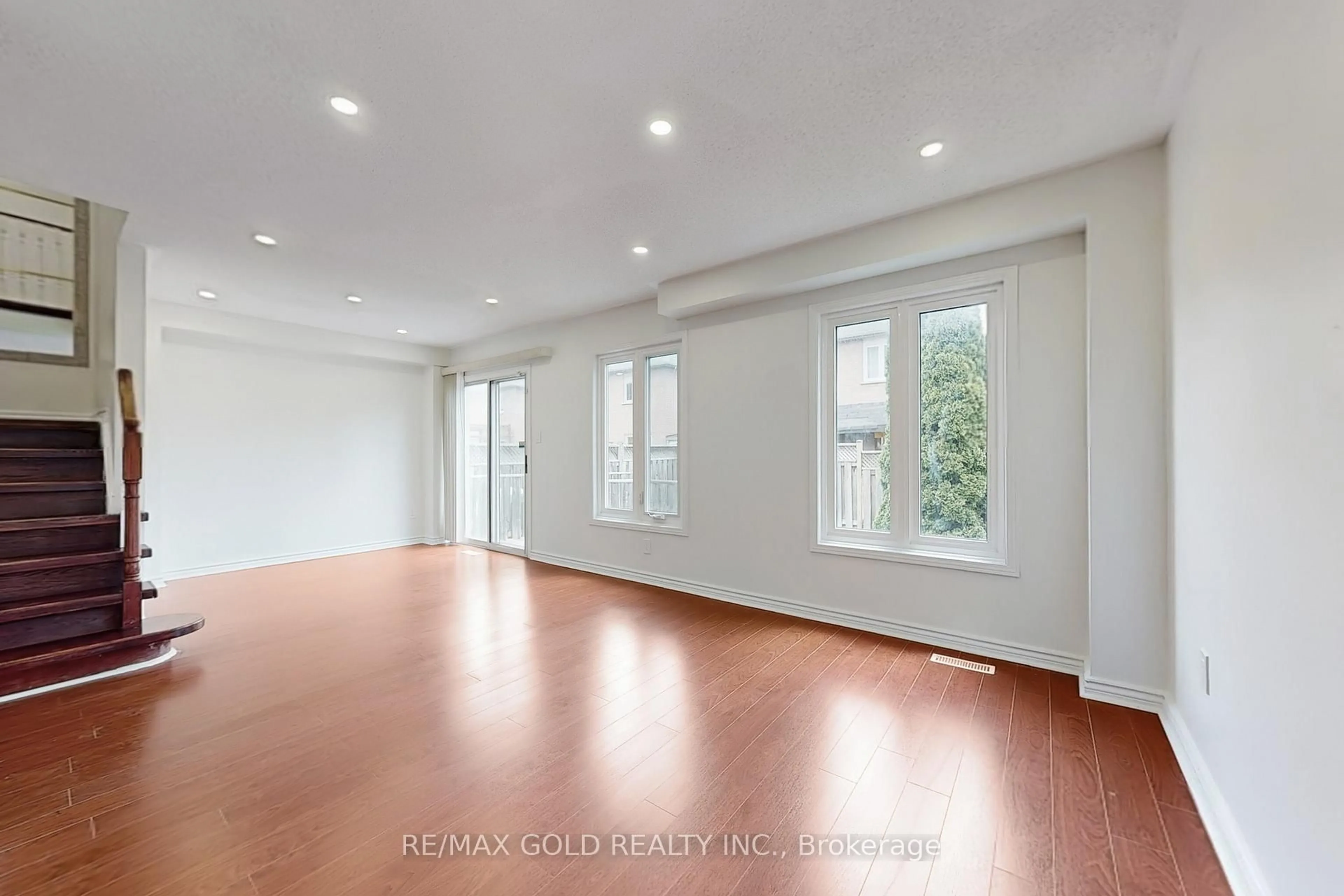 A pic of a room for 7 Anglers Catch Lane, Brampton Ontario L6R 2A5