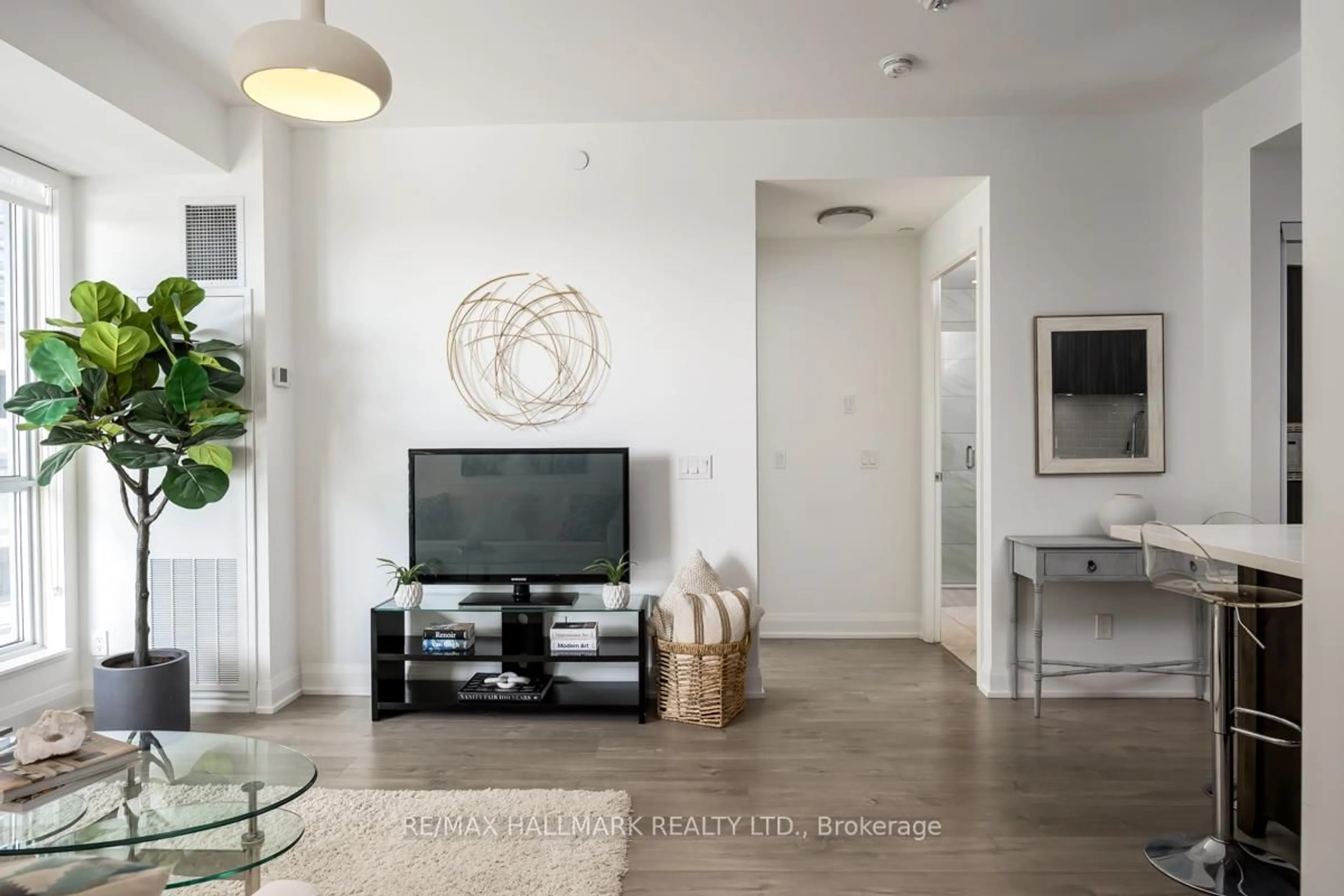 Unknown for 110 Marine Parade Dr #604, Toronto Ontario M8V 0B6