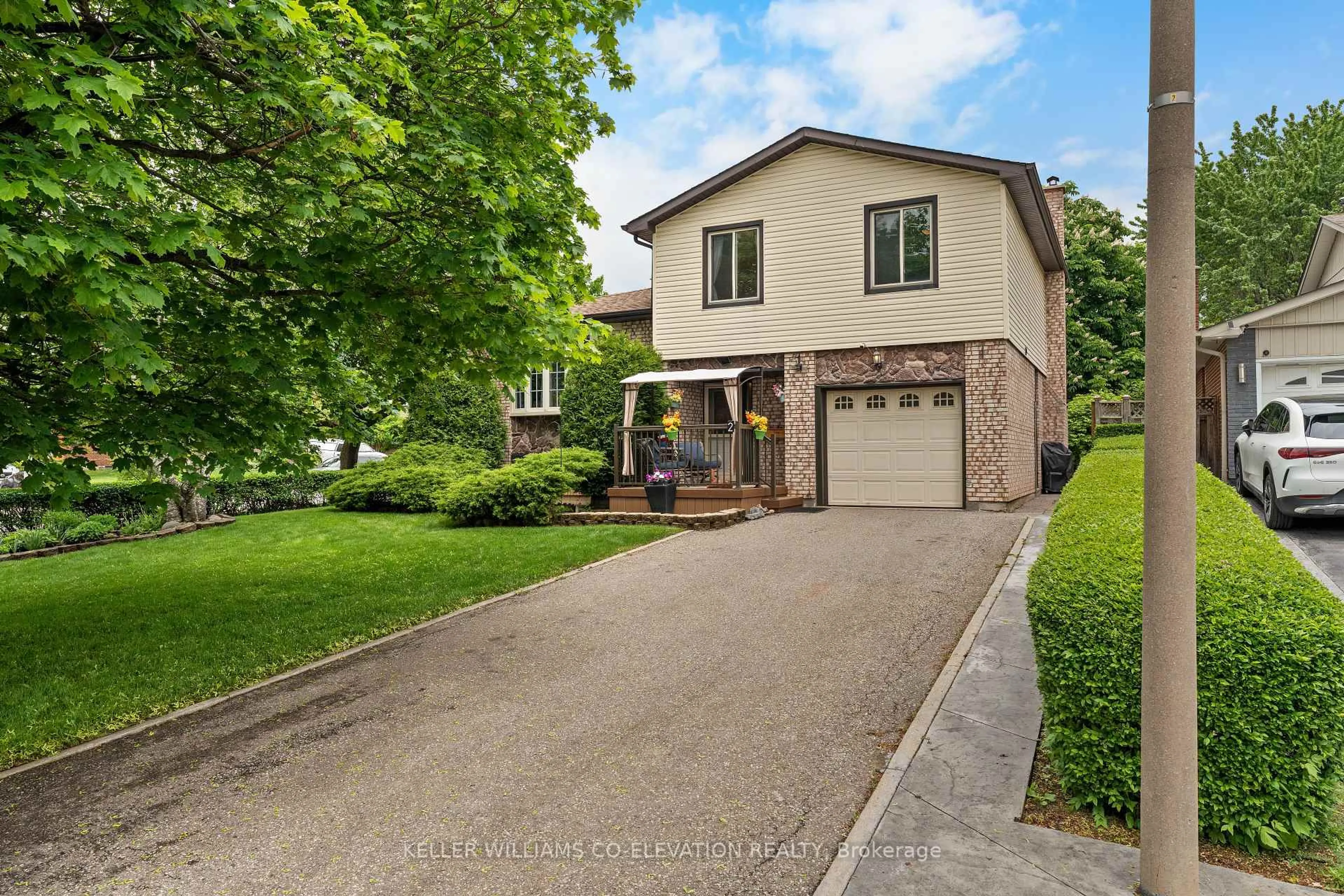 Home with brick exterior material, street for 2 Marc Crt, Brampton Ontario L6Y 2E5