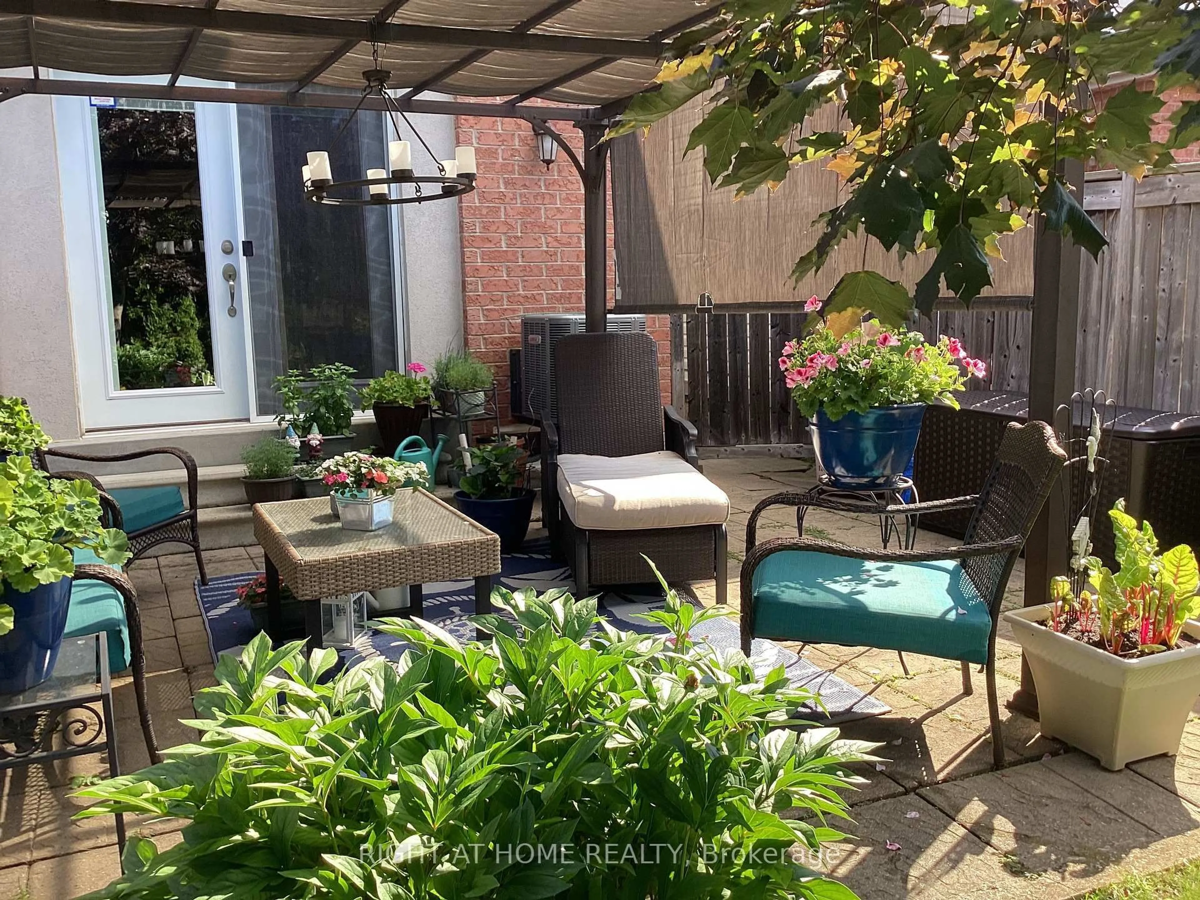 Patio, street for 6 Traymore St, Brampton Ontario L7A 2G2