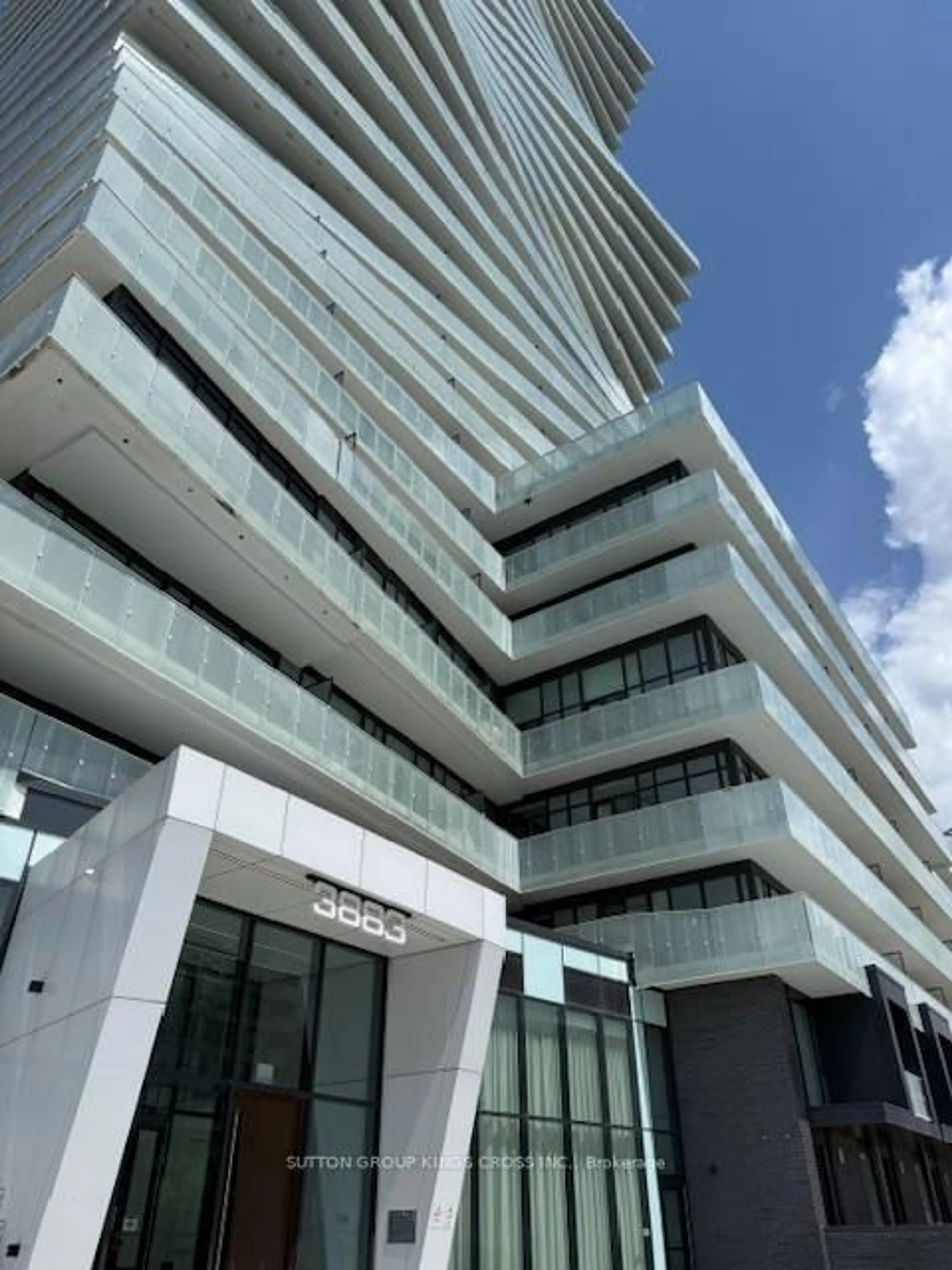 Indoor foyer for 3883 Quartz Rd #2504, Mississauga Ontario L5B 0M4