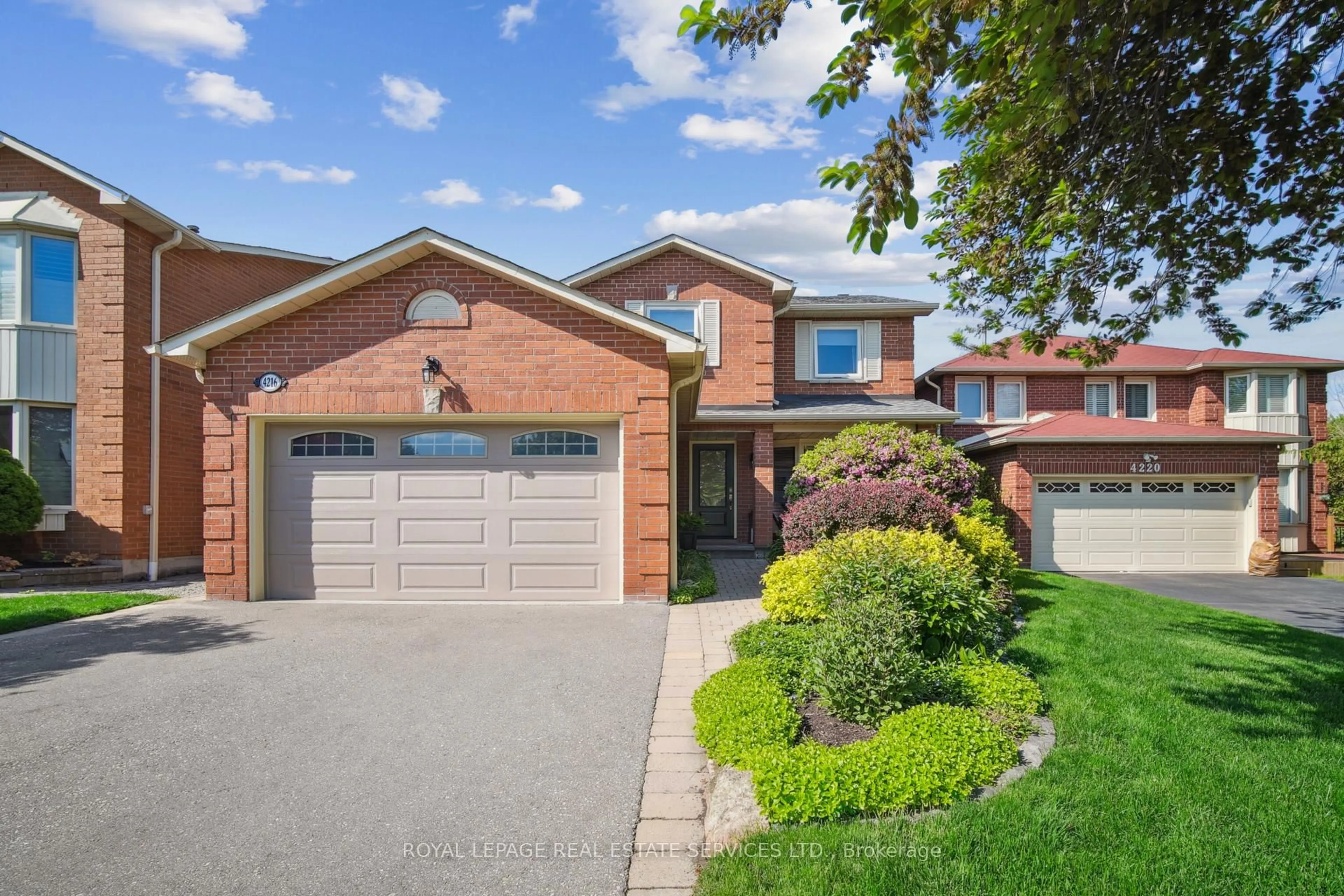 Home with brick exterior material, street for 4216 Petersburg Cres, Mississauga Ontario L4Z 2T3