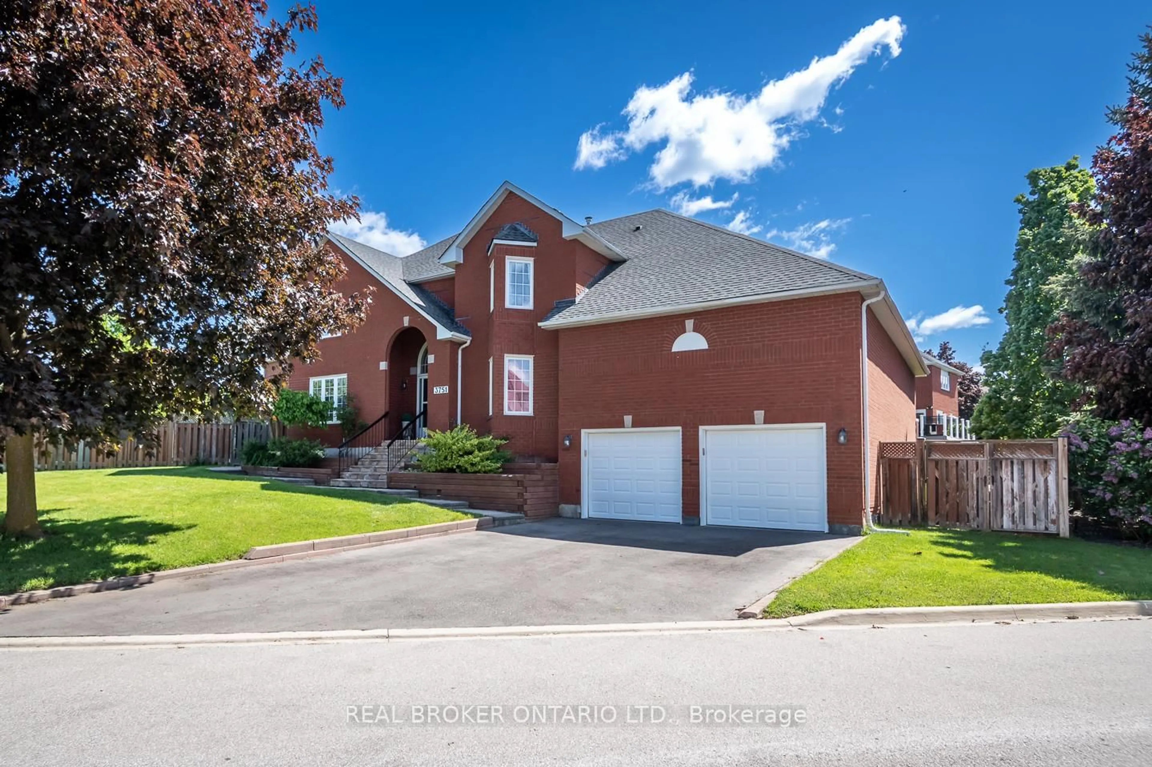 Home with brick exterior material, street for 3751 Bishop Strachan Crt, Mississauga Ontario L5N 6N9