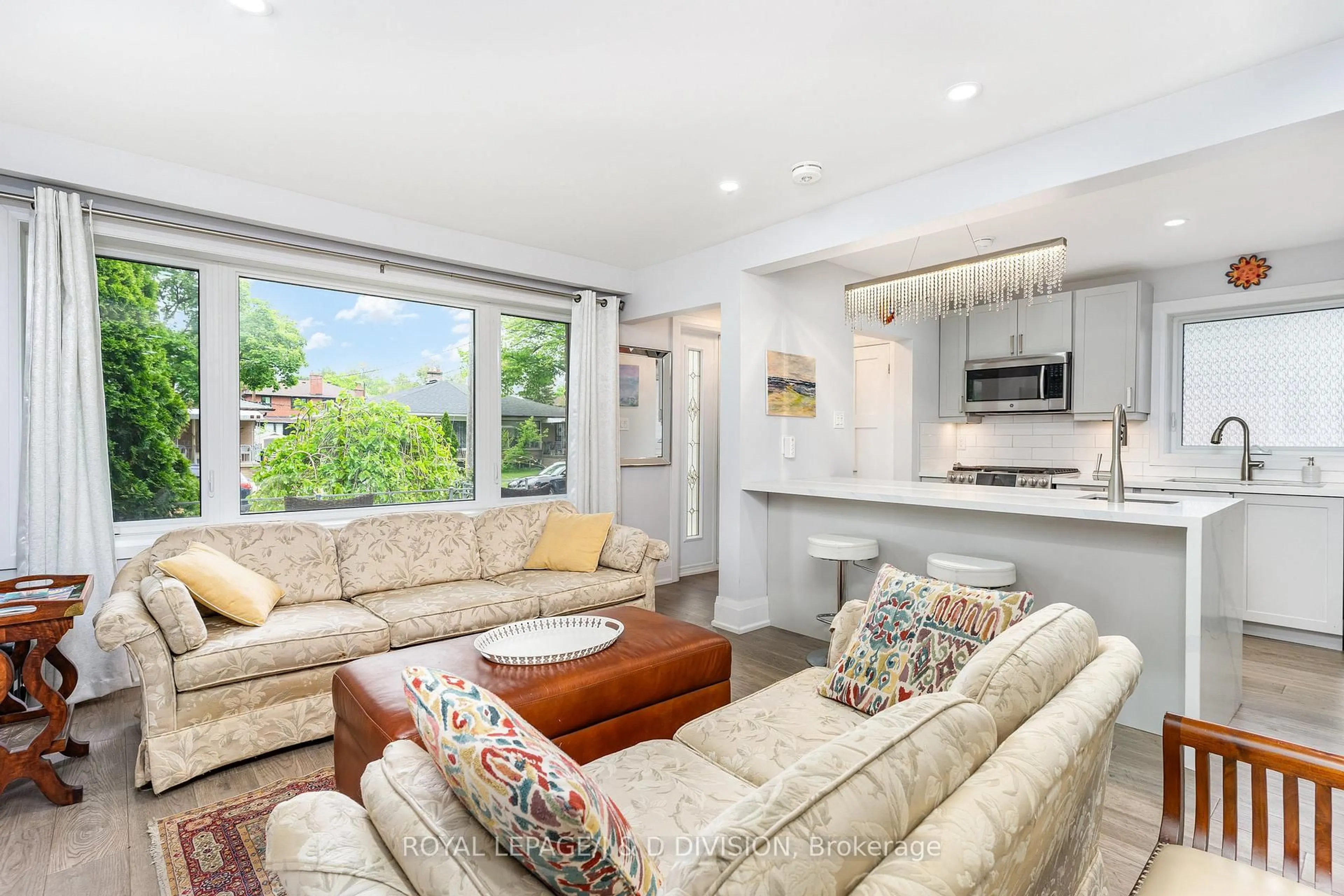 Living room with furniture, unknown for 4 Cameo Cres, Toronto Ontario M6N 2K5