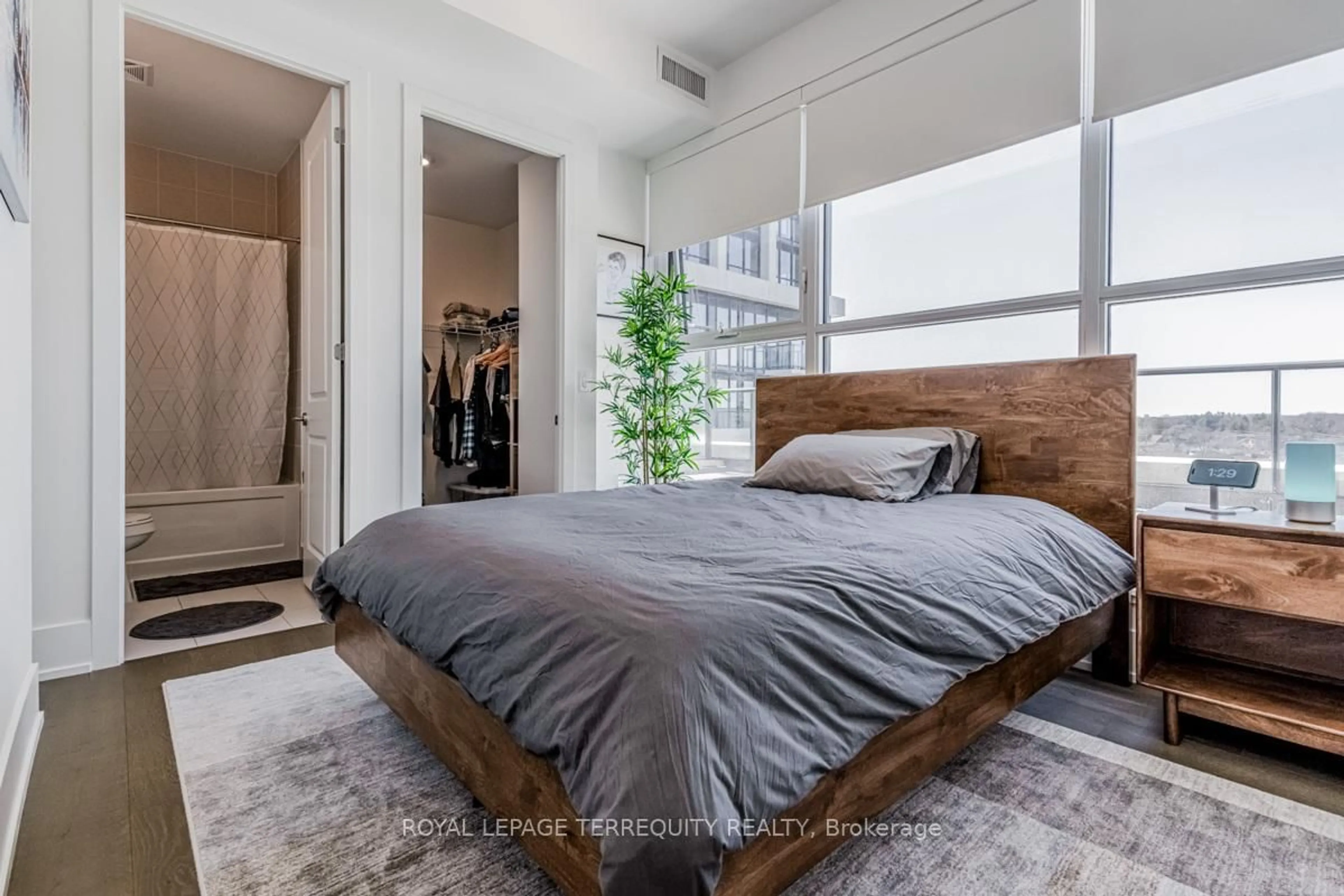 Bedroom with bed, unknown for 1063 Douglas McCurdy Common #702, Mississauga Ontario L5G 0C5
