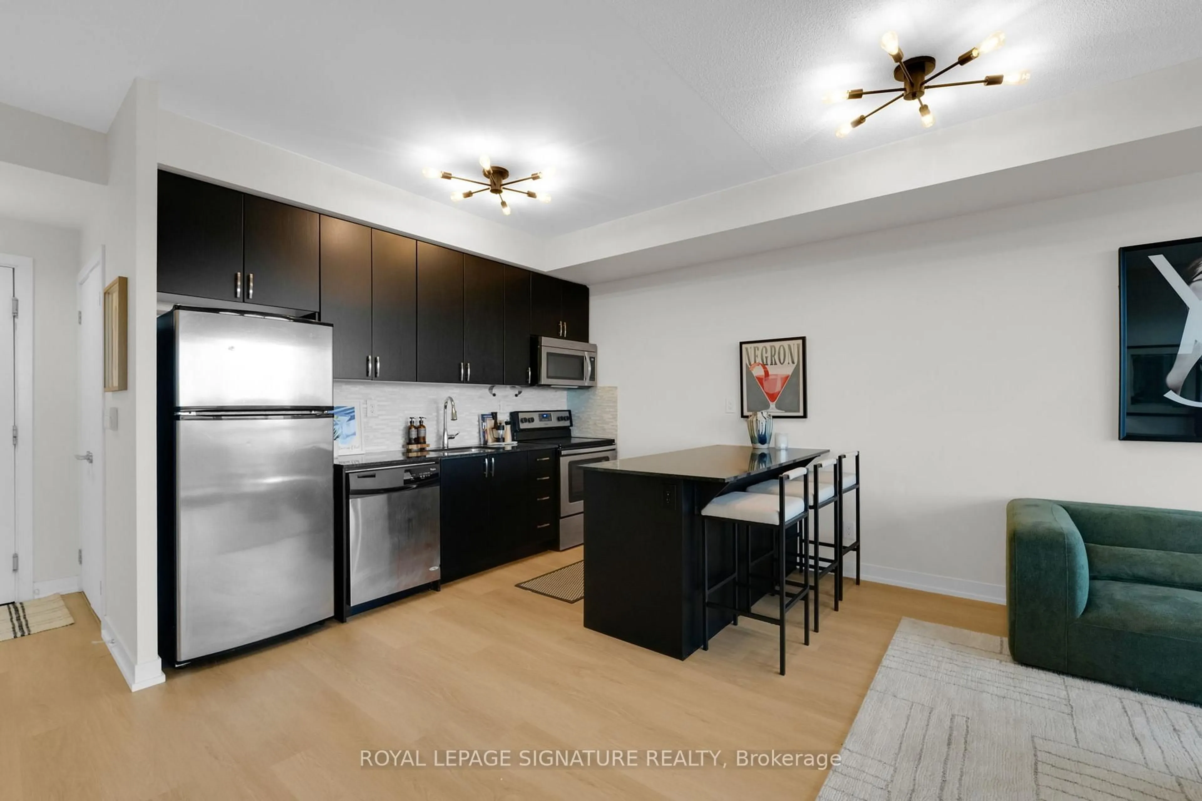 Standard kitchen, unknown for 5101 Dundas St #601, Toronto Ontario M9A 5G8