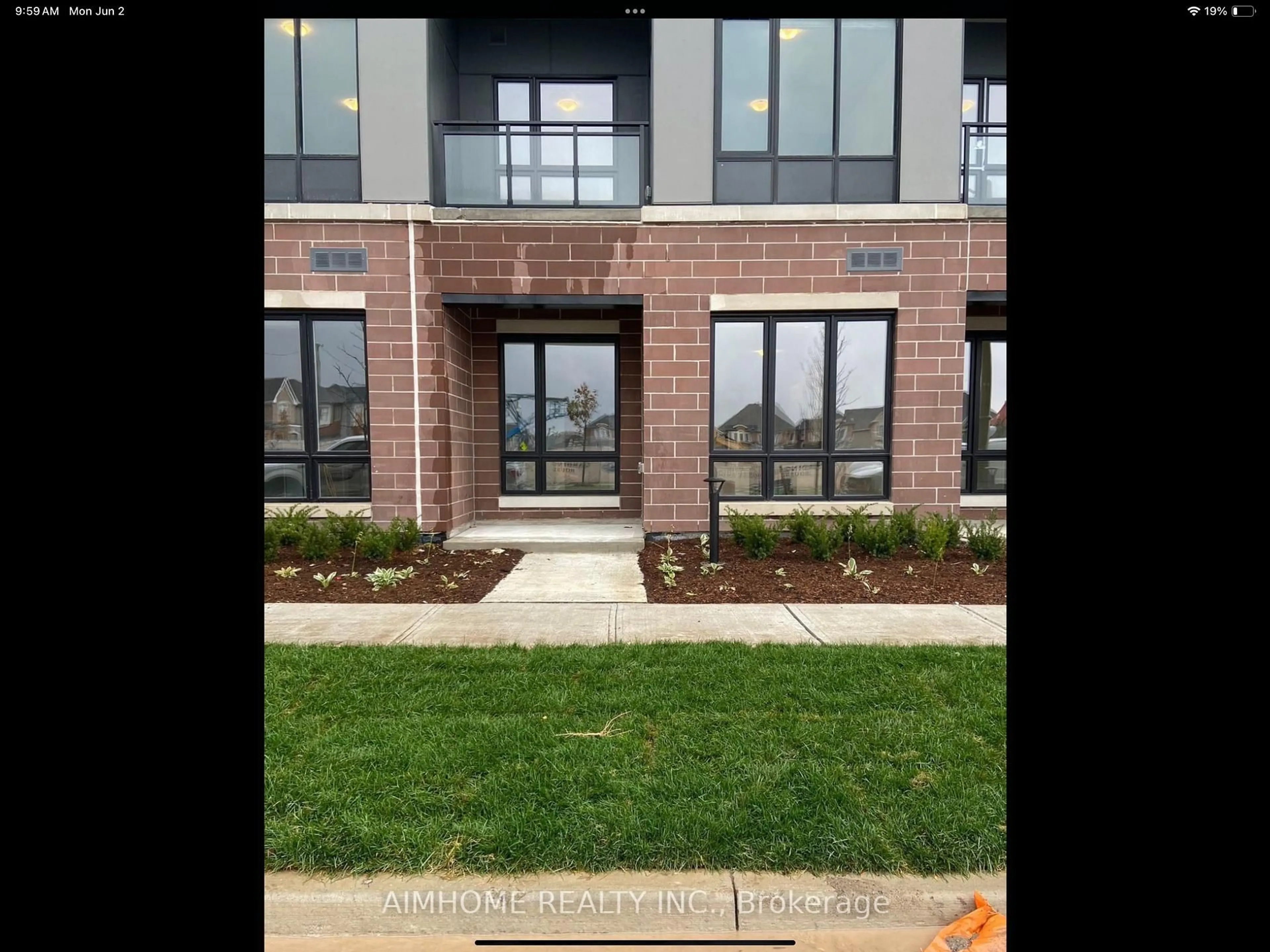 Home with brick exterior material, unknown for 3265 Carding mill Tr, Oakville Ontario L6M 0W6