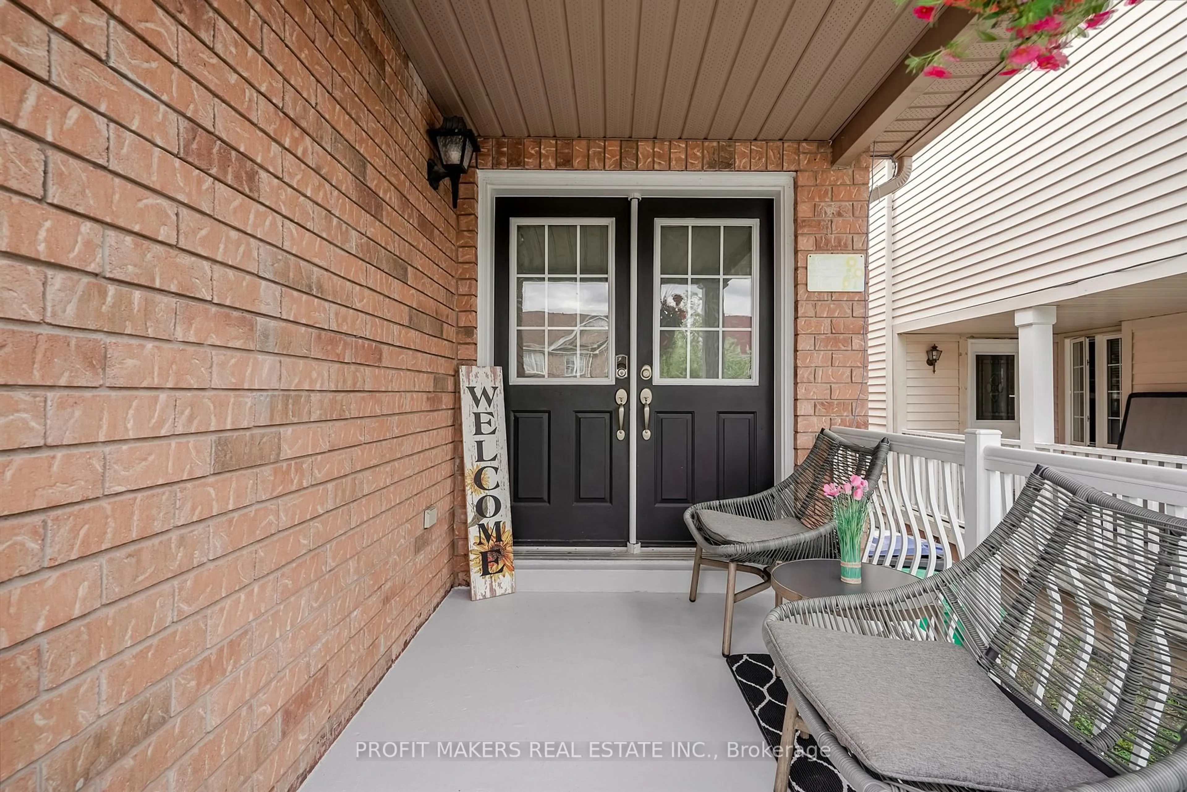 Indoor entryway for 109 Tiller Tr, Brampton Ontario L6X 4S7