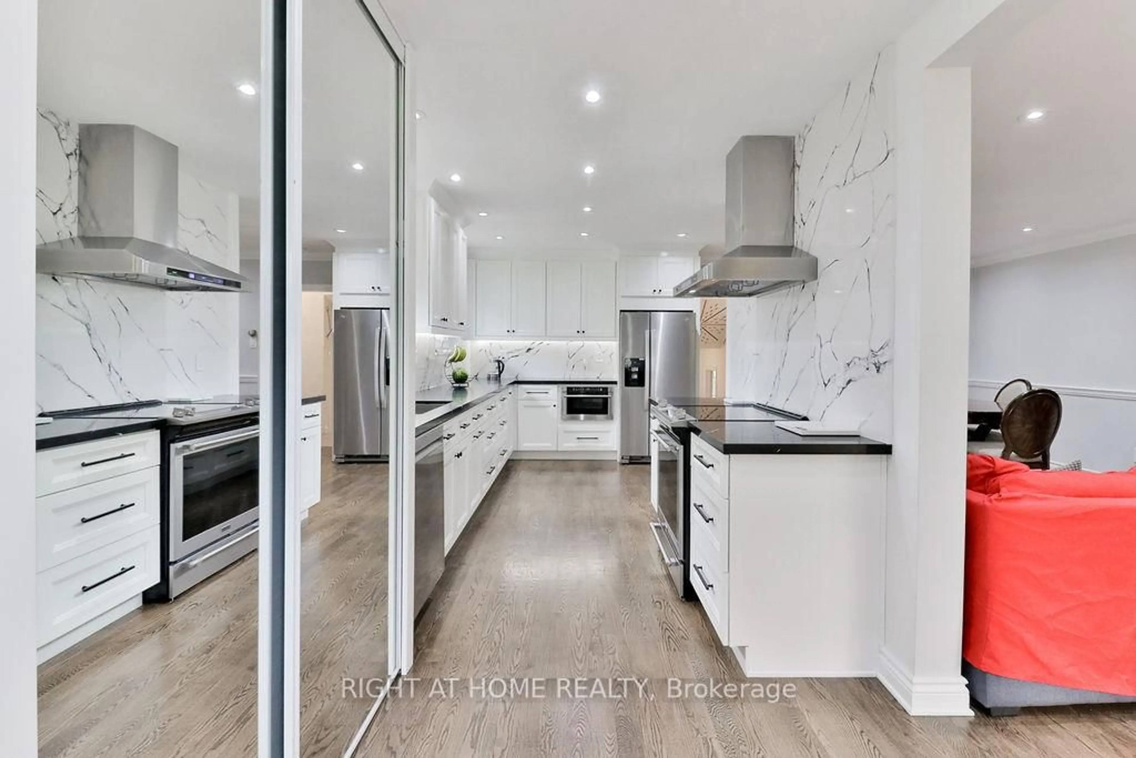 Contemporary kitchen, ceramic/tile floor for 2765 Bushland Cres, Mississauga Ontario L5J 1X8