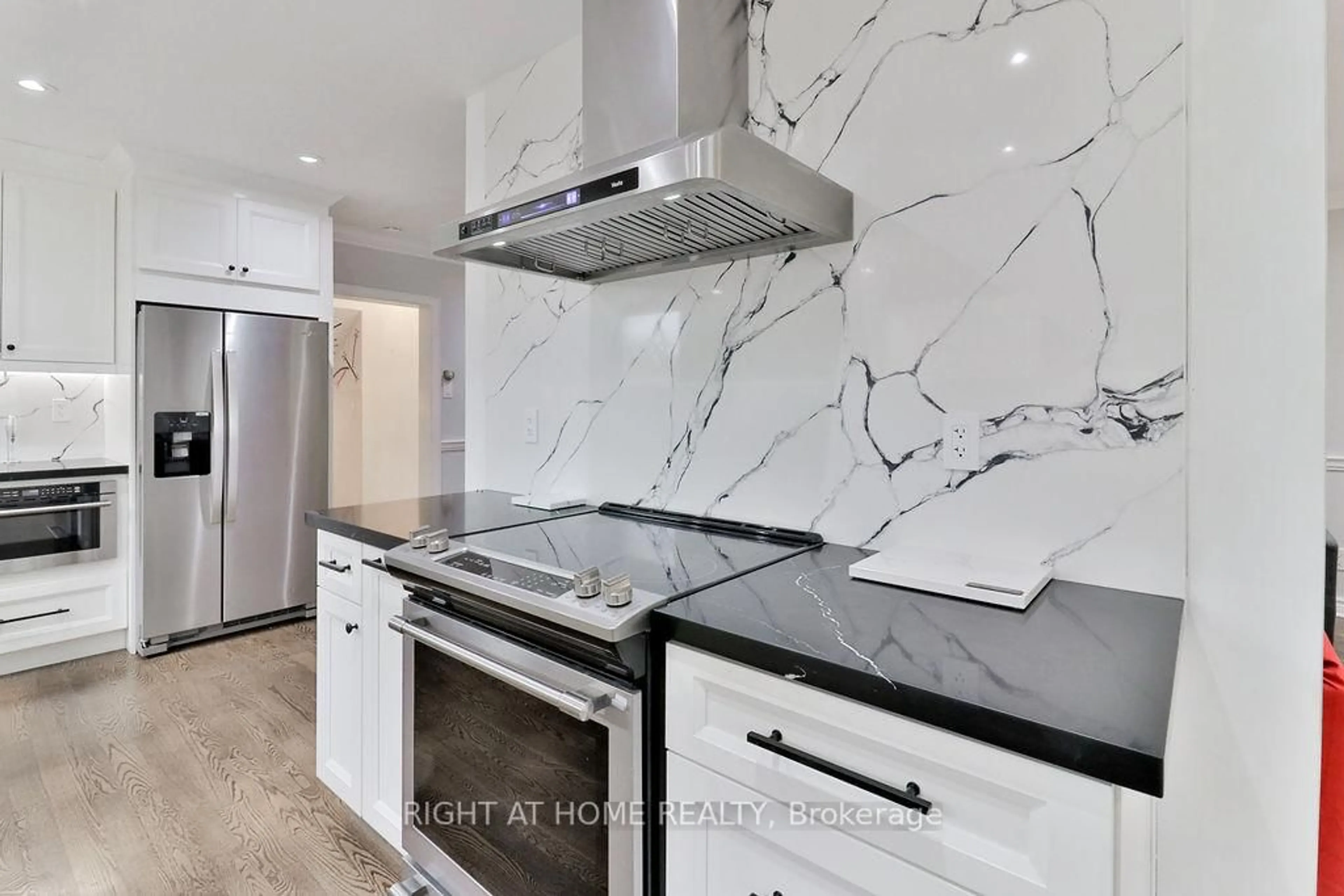 Contemporary kitchen, ceramic/tile floor for 2765 Bushland Cres, Mississauga Ontario L5J 1X8