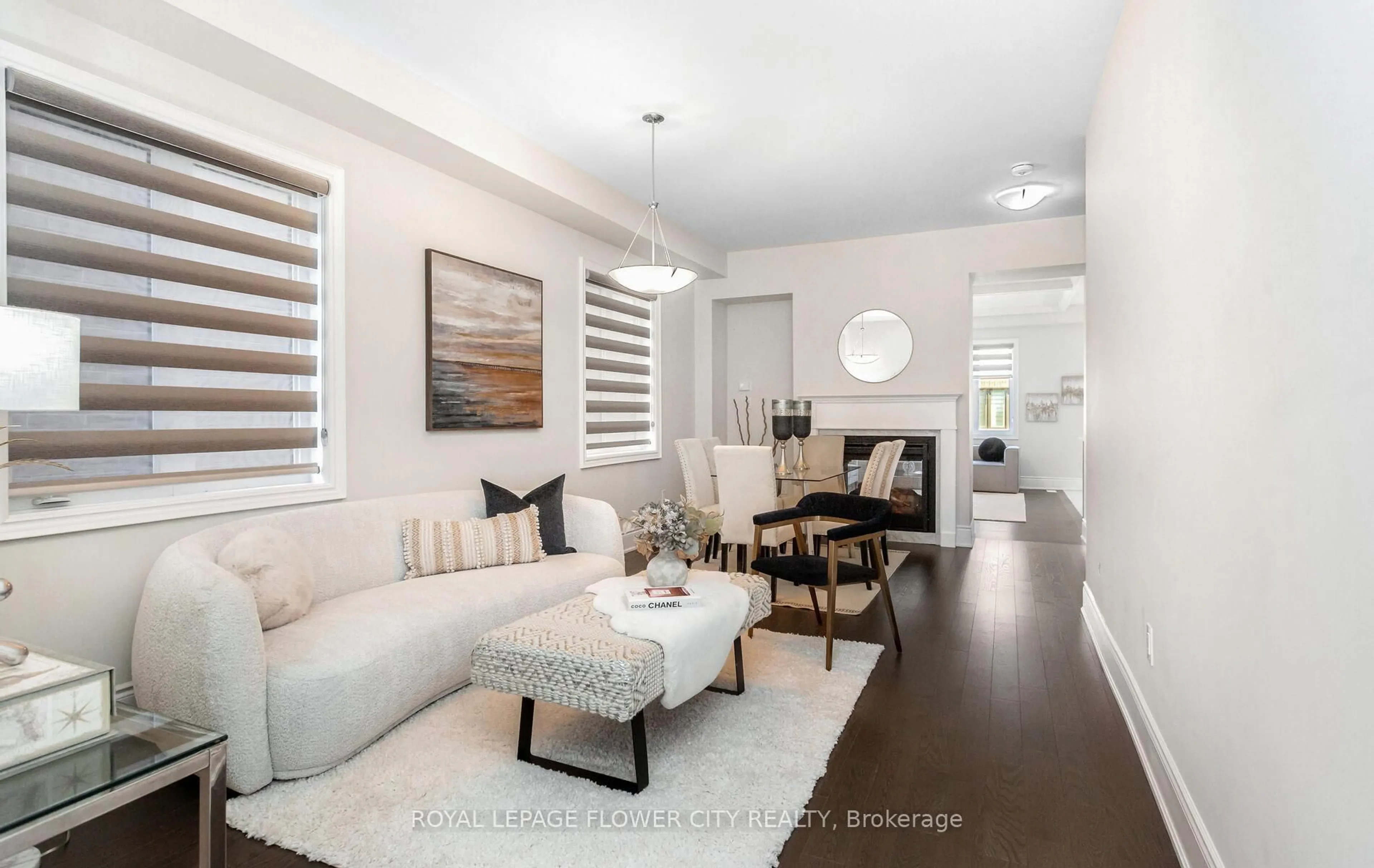 Living room with furniture, unknown for 25 Icon St, Brampton Ontario L6R 4E5