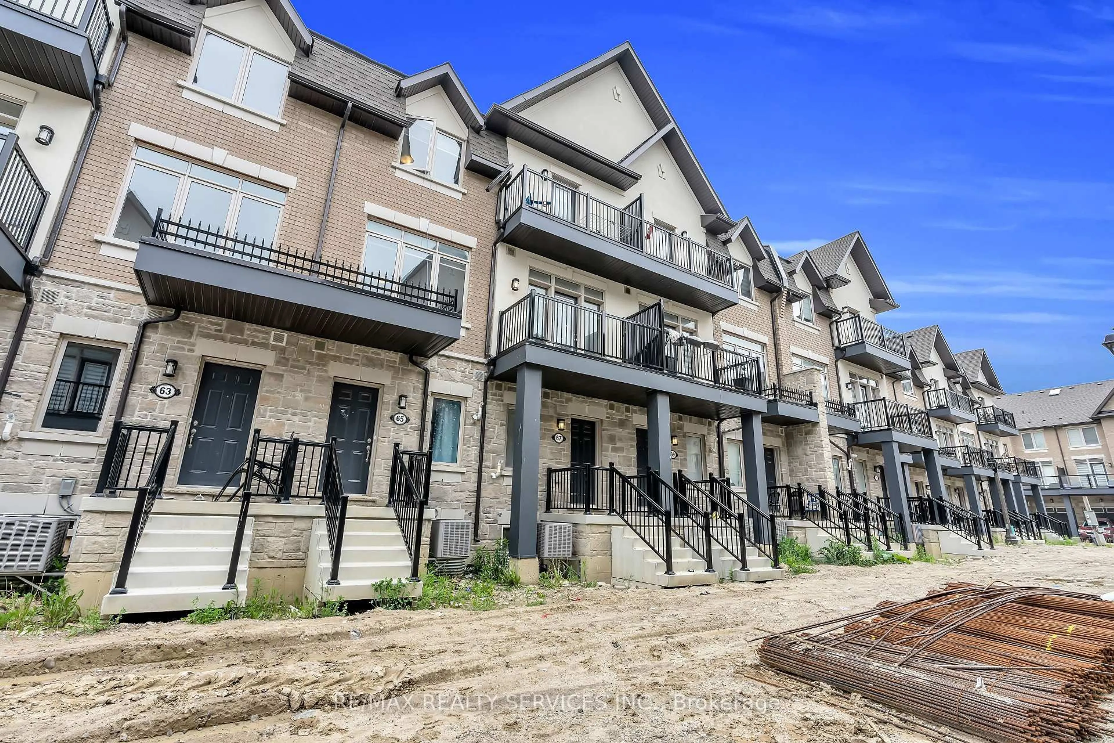 Unknown for 67 Springdale Ave, Caledon Ontario L7C 4L4