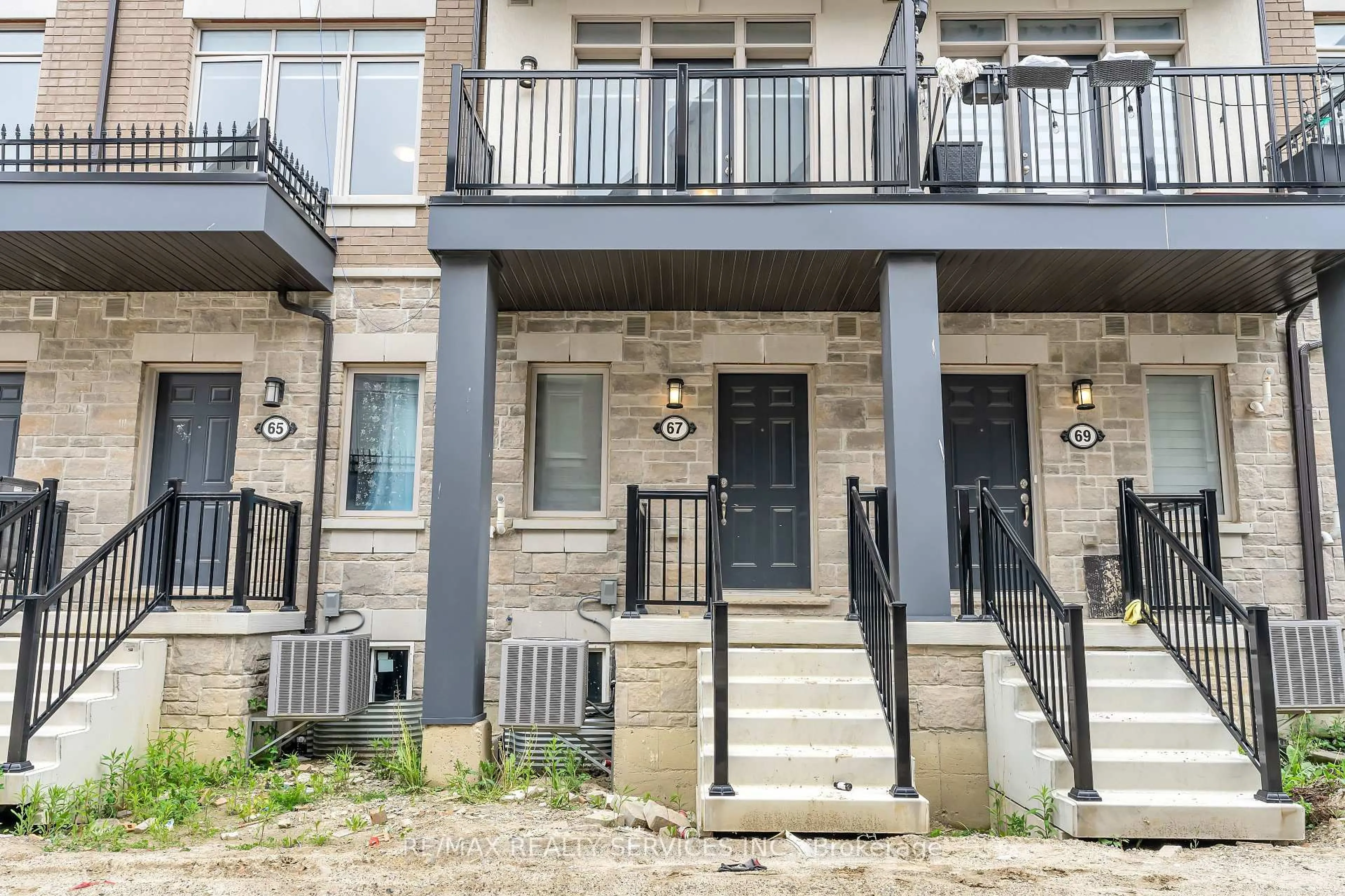 Unknown for 67 Springdale Ave, Caledon Ontario L7C 4L4