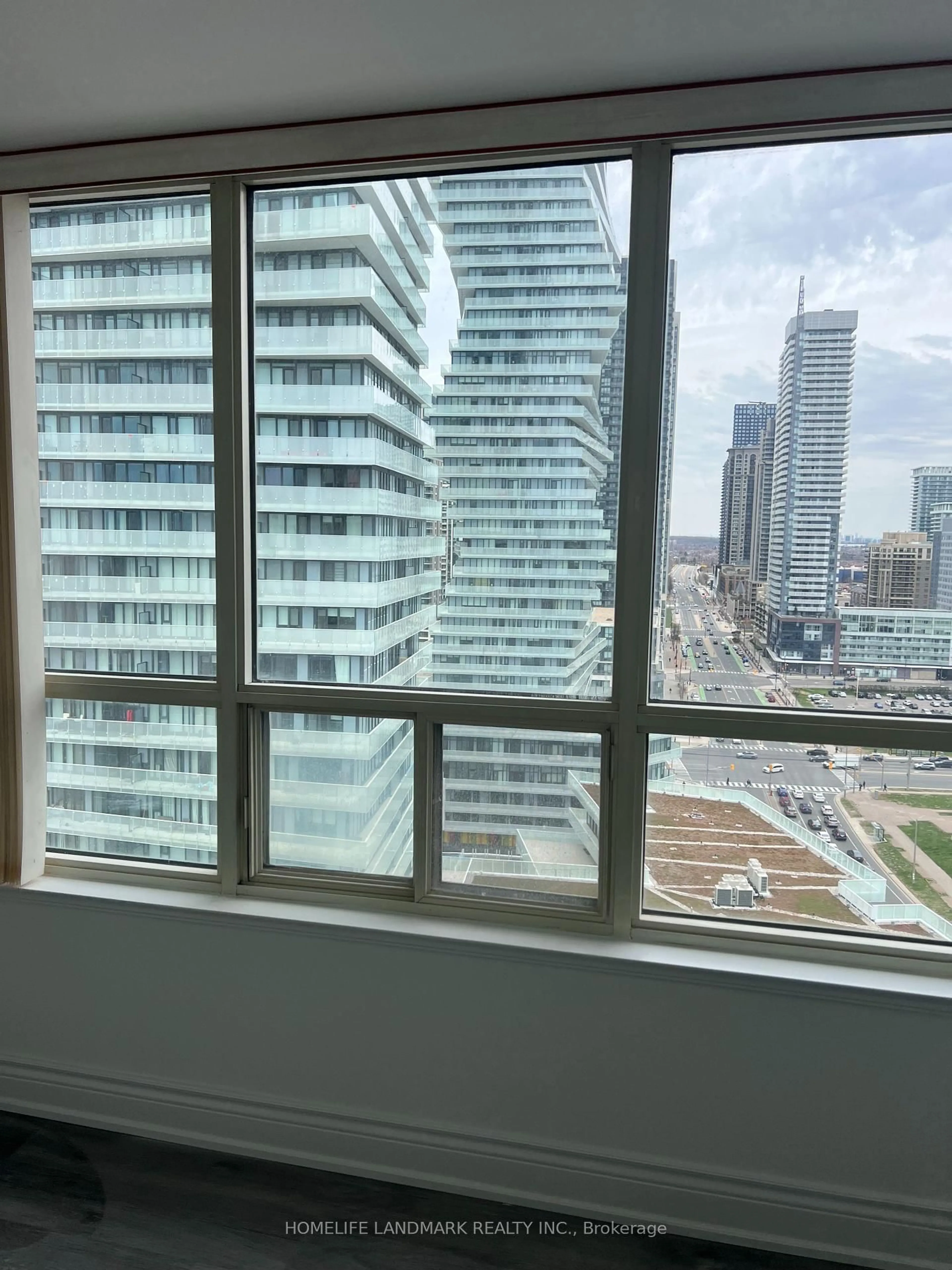 A pic of a room for 400 Webb Dr #2205, Mississauga Ontario L5B 3Z7