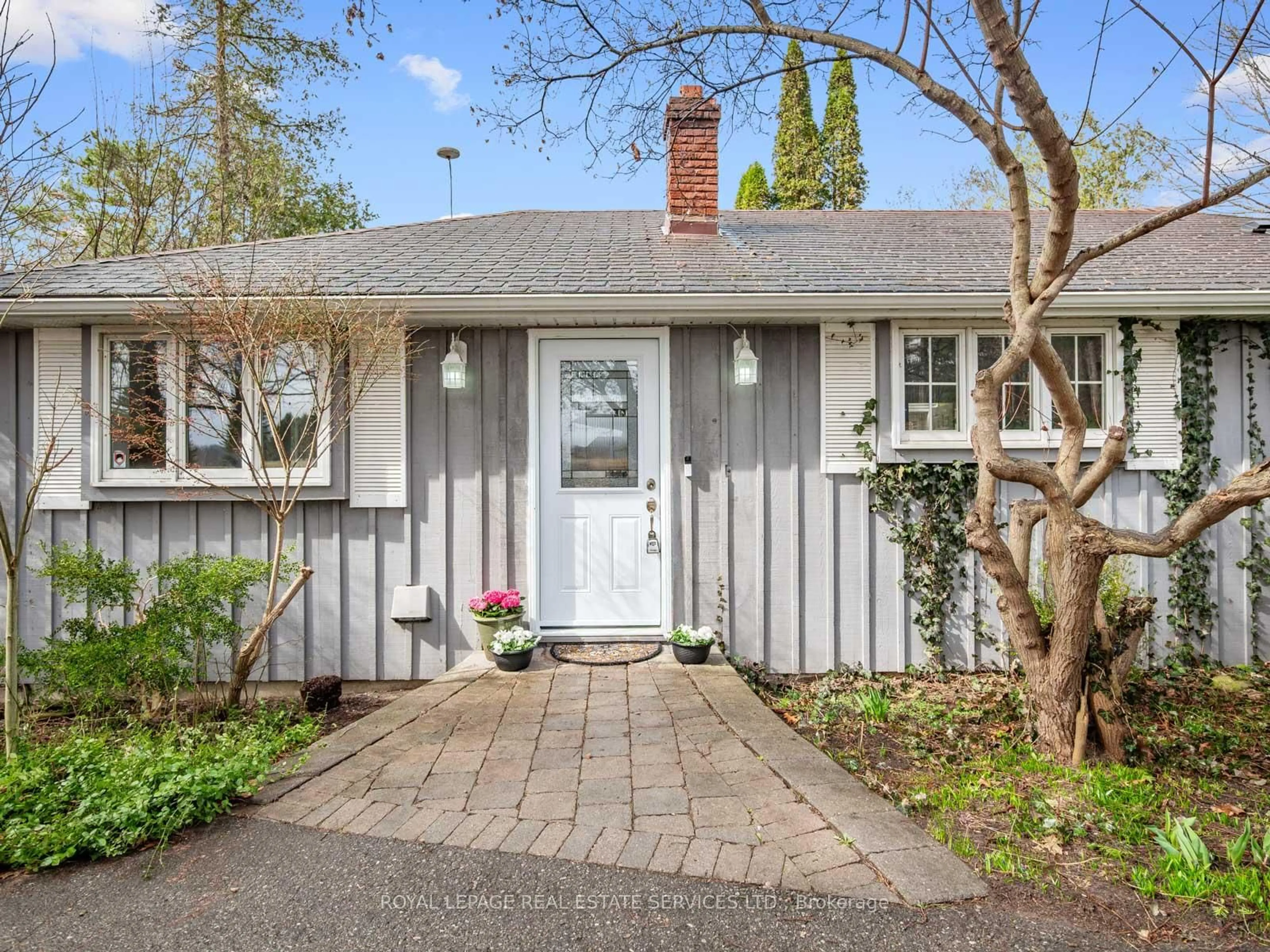 Unknown for 15754 Heart Lake Rd, Caledon Ontario L7C 2L2