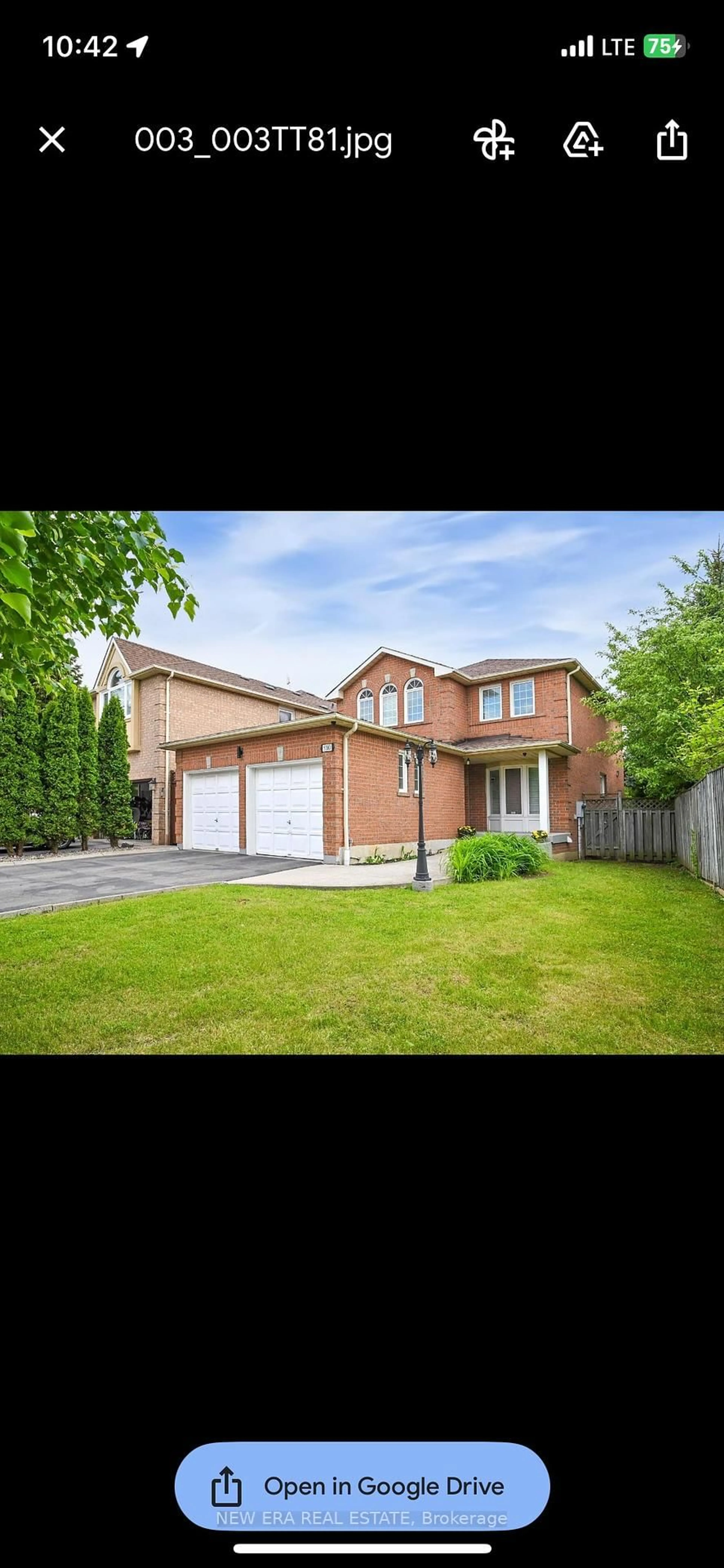 Home with brick exterior material, street for 5380 Floral Hill Cres, Mississauga Ontario L5V 1V3