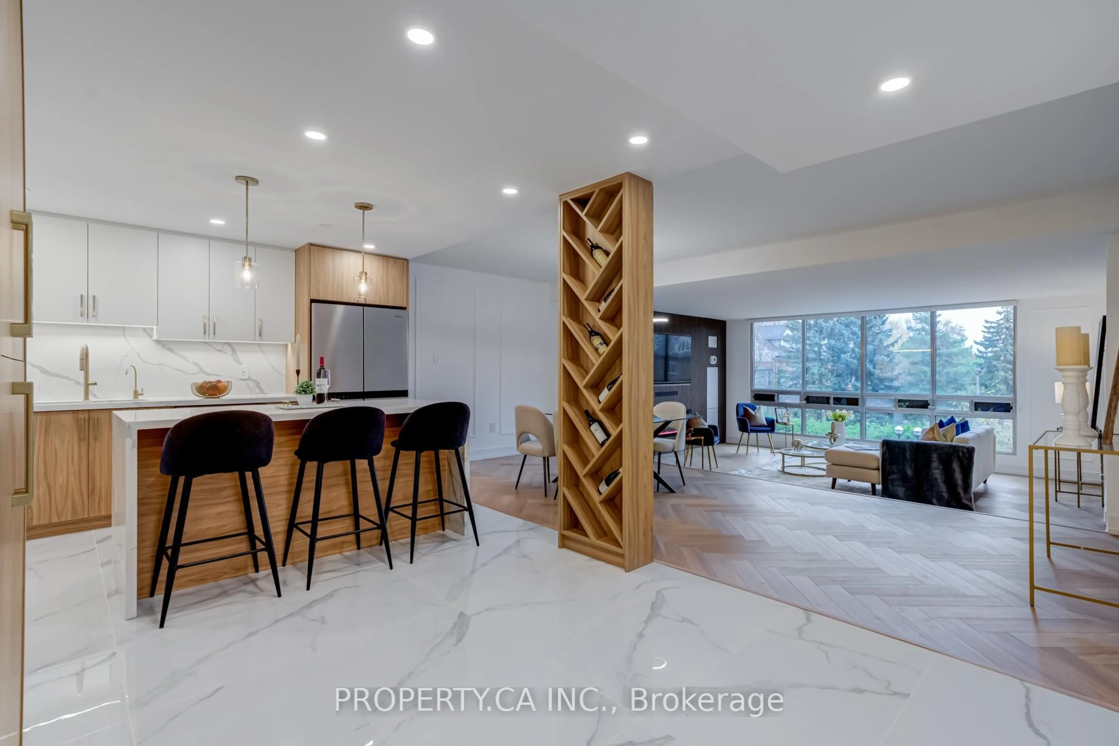 Open concept kitchen, ceramic/tile floor for 2175 Marine Dr #306, Oakville Ontario L6L 5L5