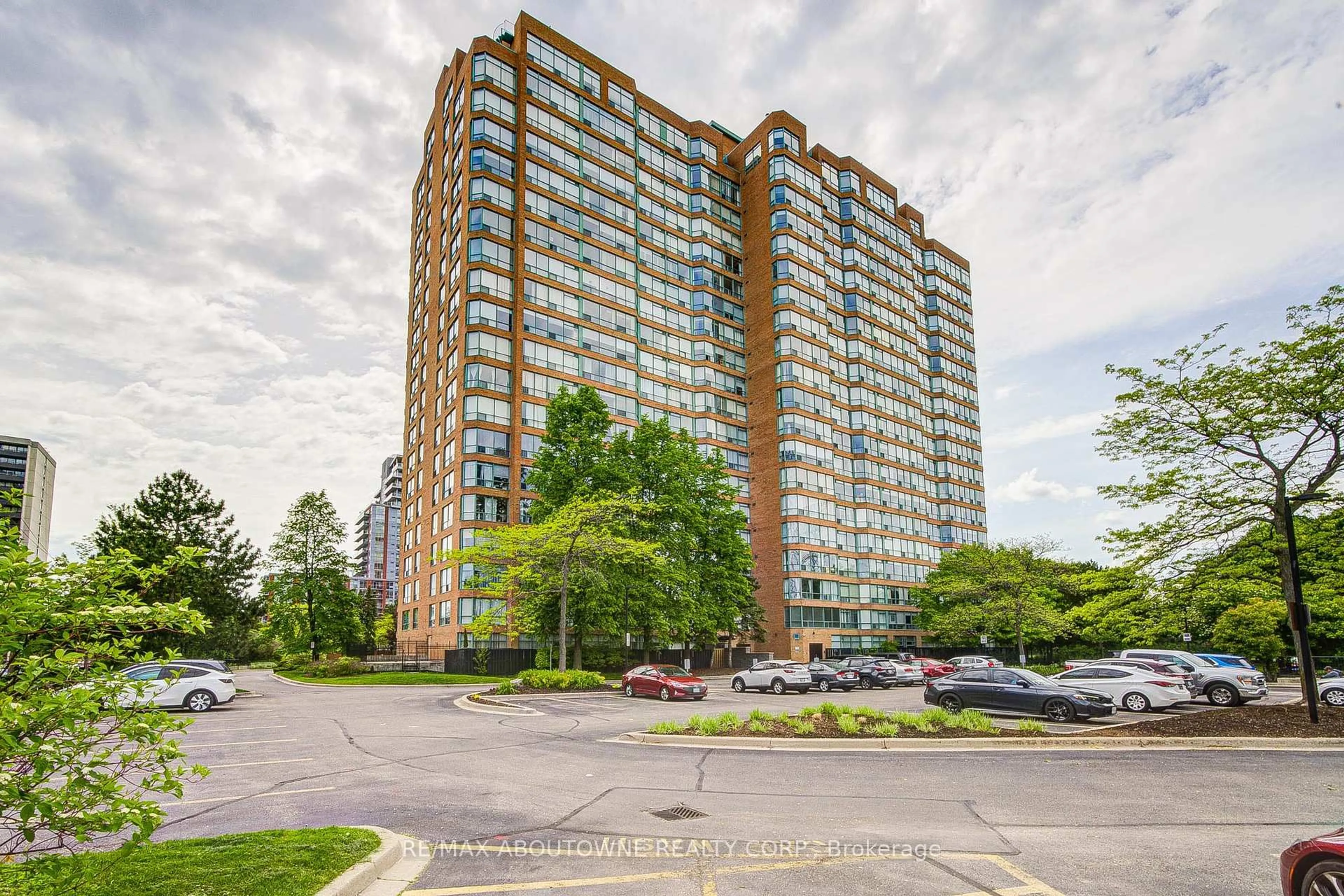 Unknown for 1276 Maple Crossing Blvd #1008, Burlington Ontario L7S 2J9
