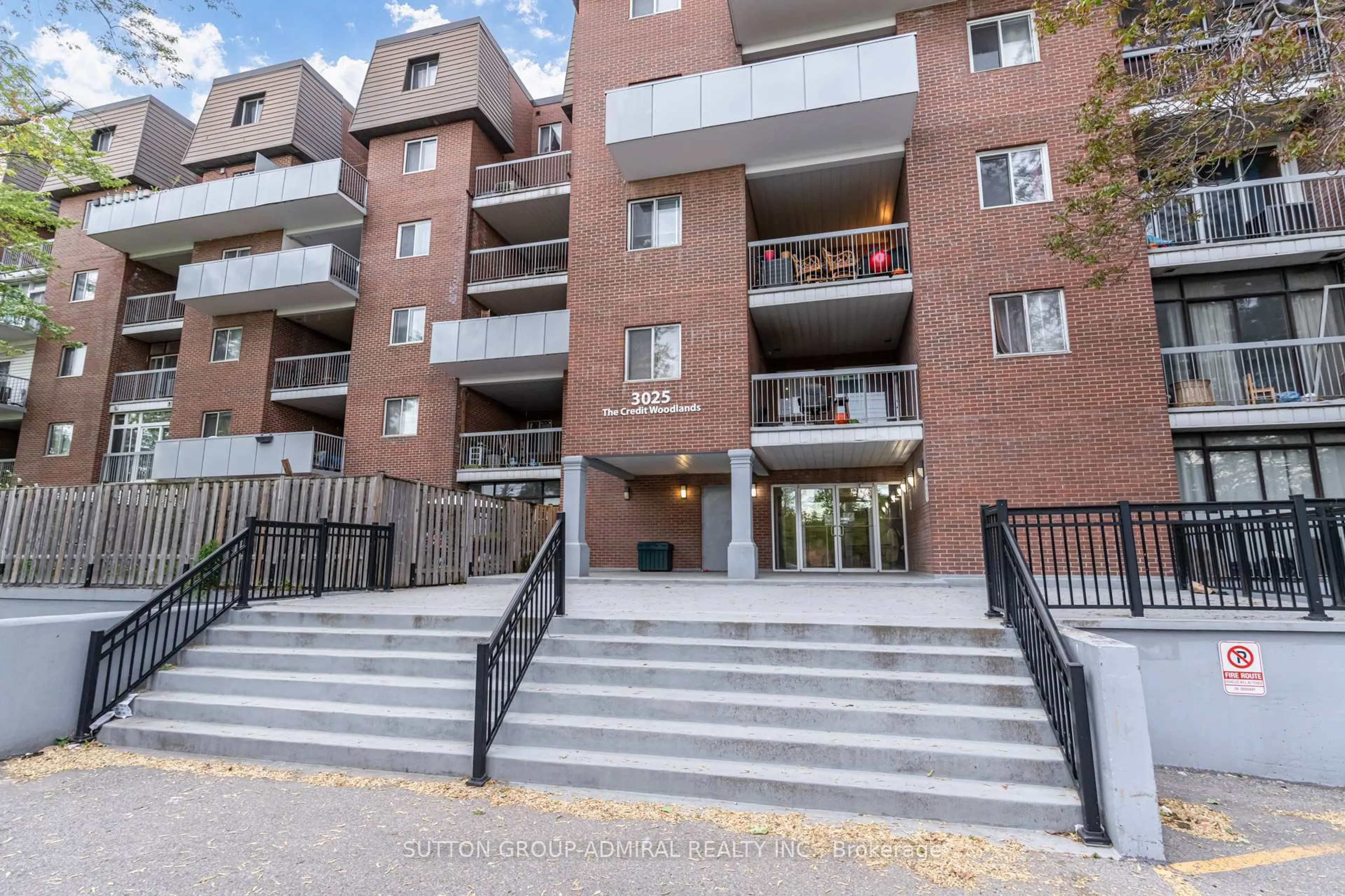 Unknown for 3025 The Credit Woodlands #149, Mississauga Ontario L5C 2V3