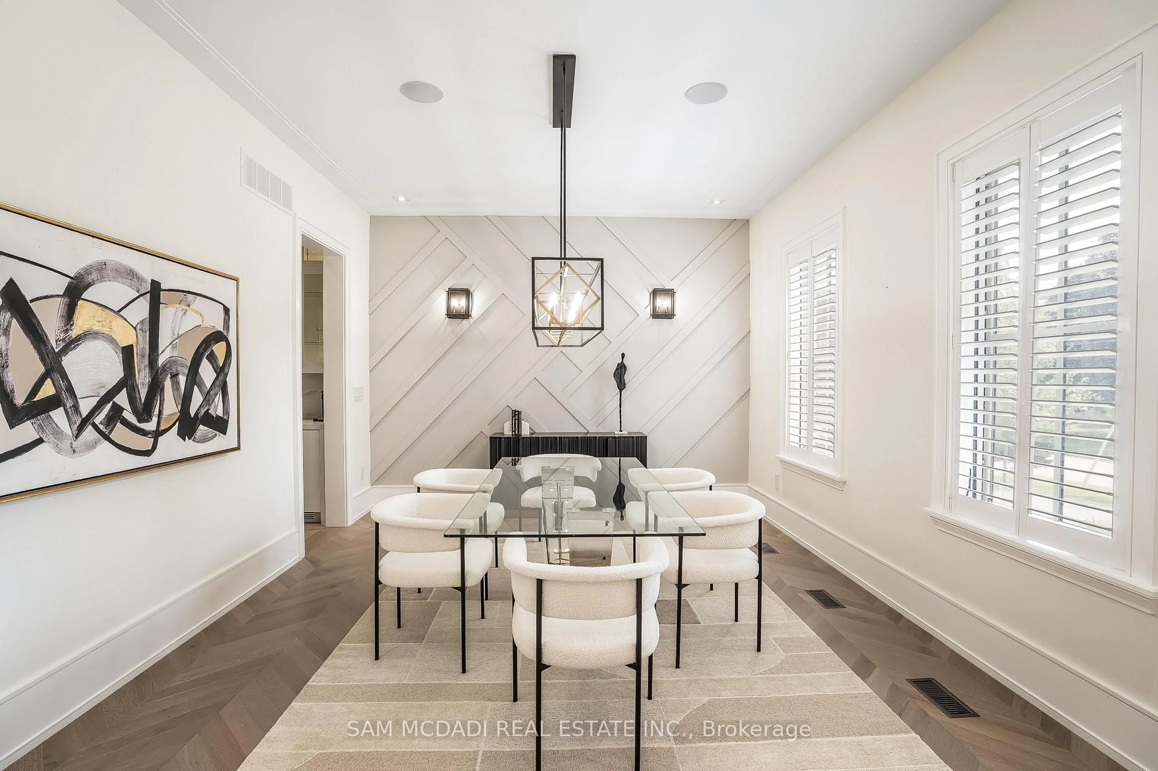 Dining room, unknown for 231 Wedgewood Dr, Oakville Ontario L6J 4R6