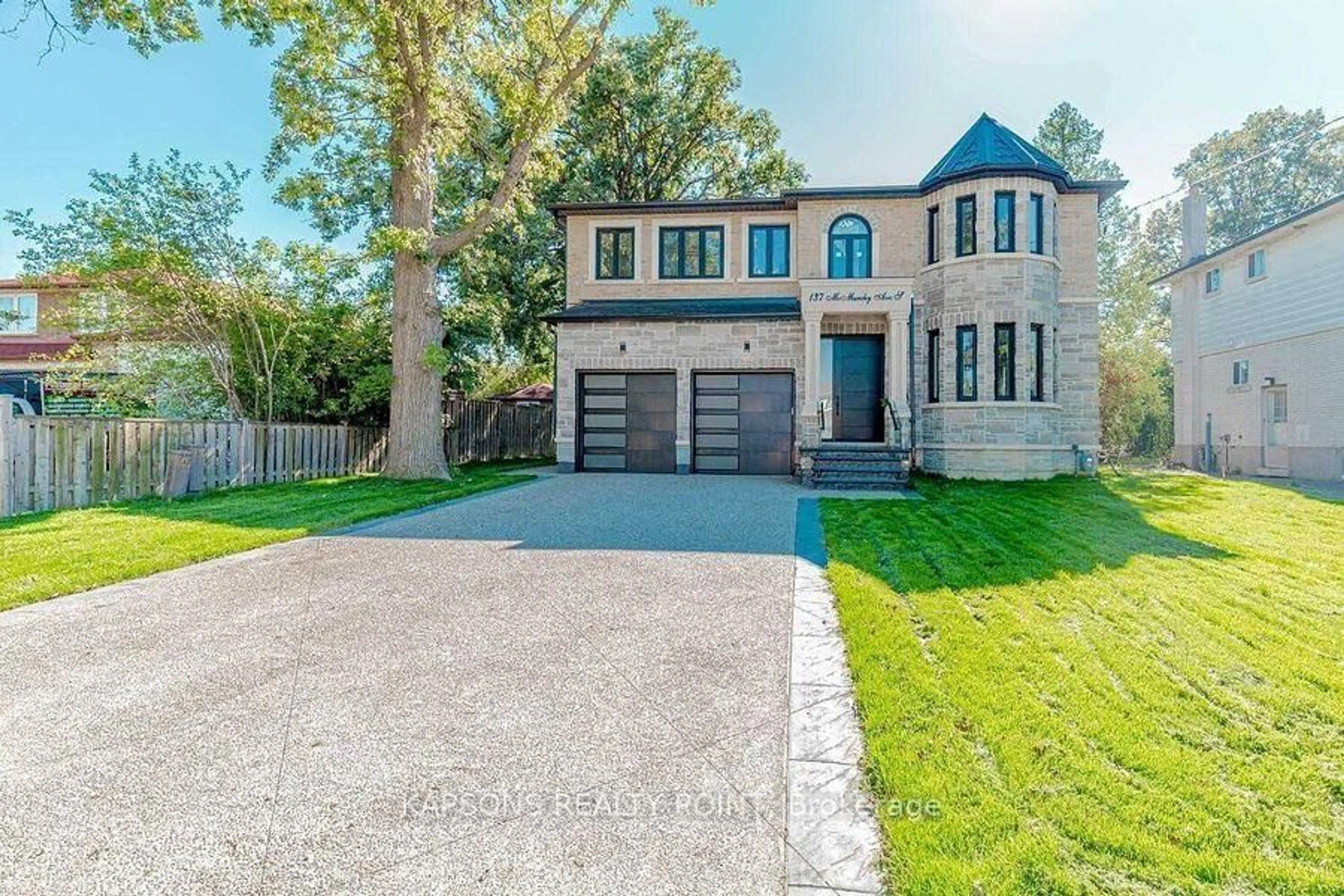 Home with brick exterior material, street for 137 Mcmurchy Ave, Brampton Ontario L6Y 1Z1