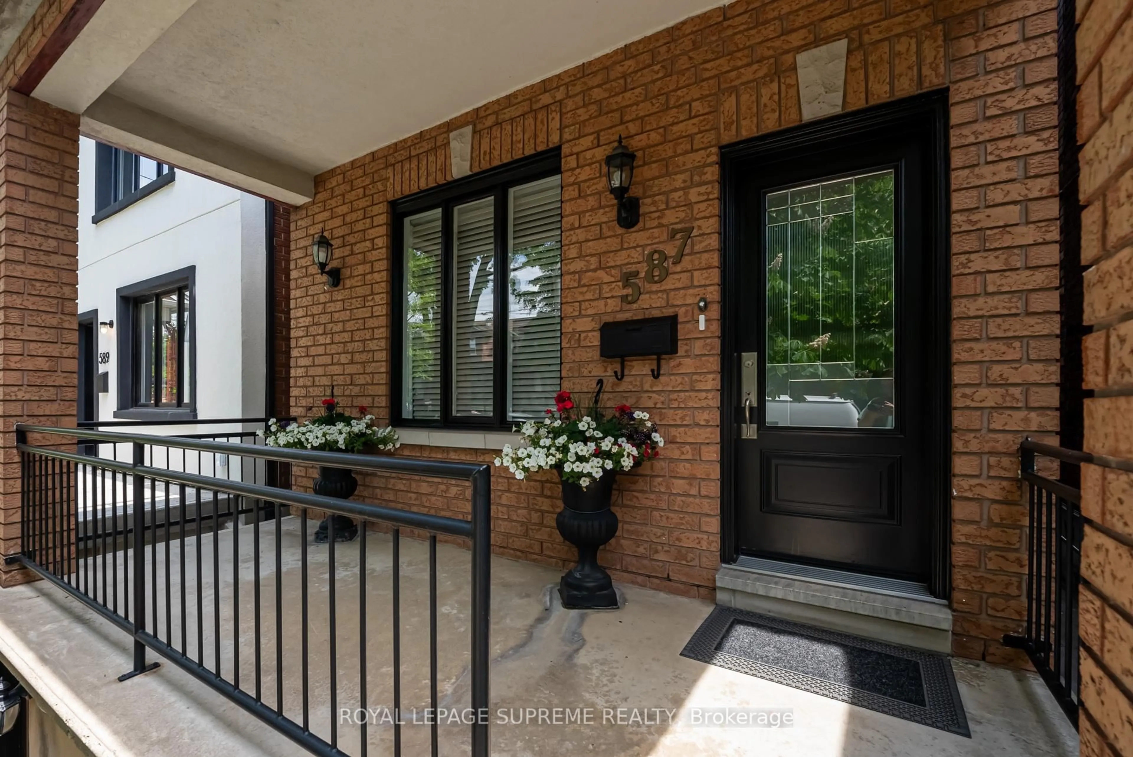 Indoor entryway for 587 St Clarens Ave, Toronto Ontario M6H 3W9