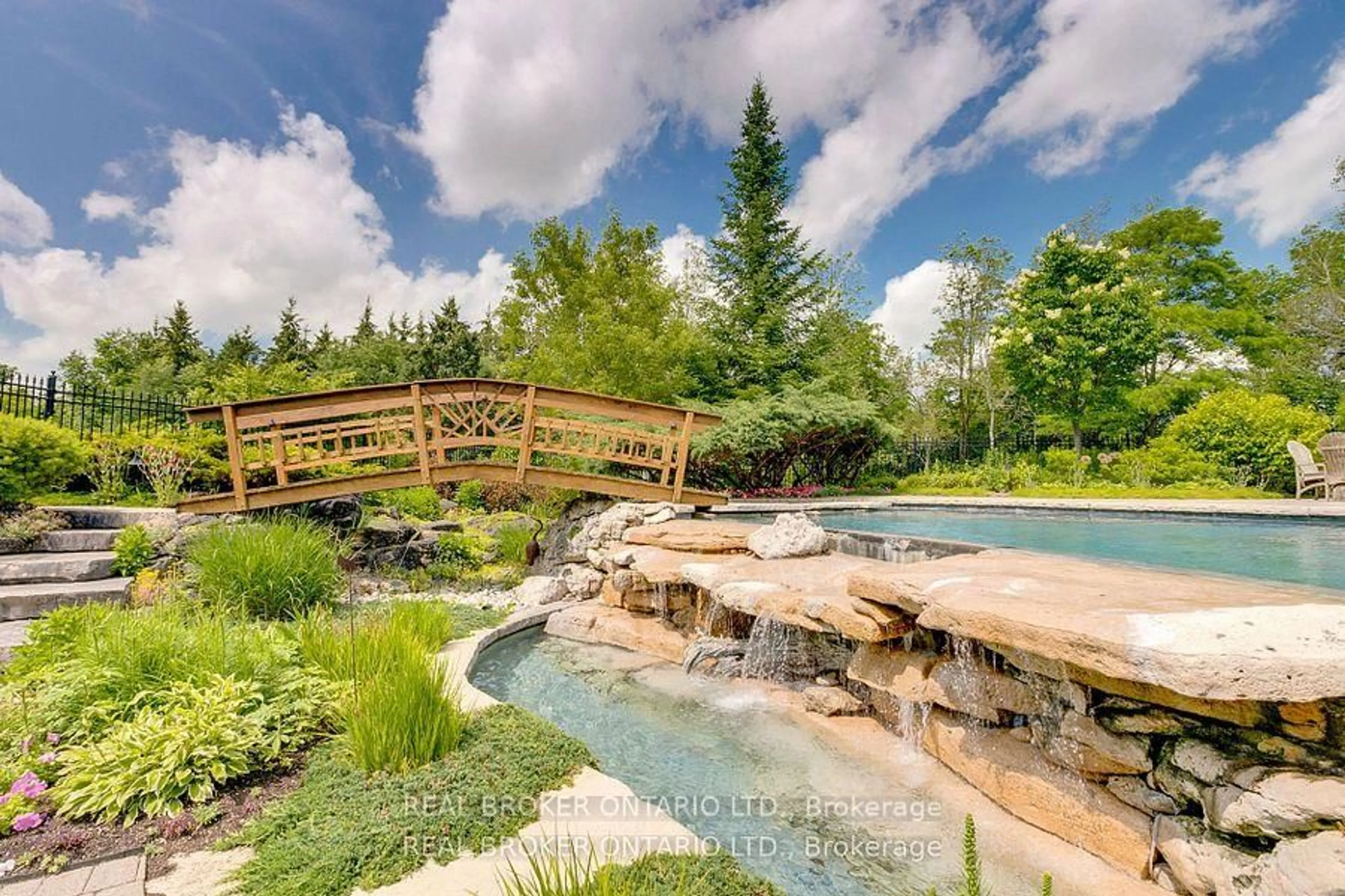 Pool for 13701 4th Line, Milton Ontario N0B 2K0
