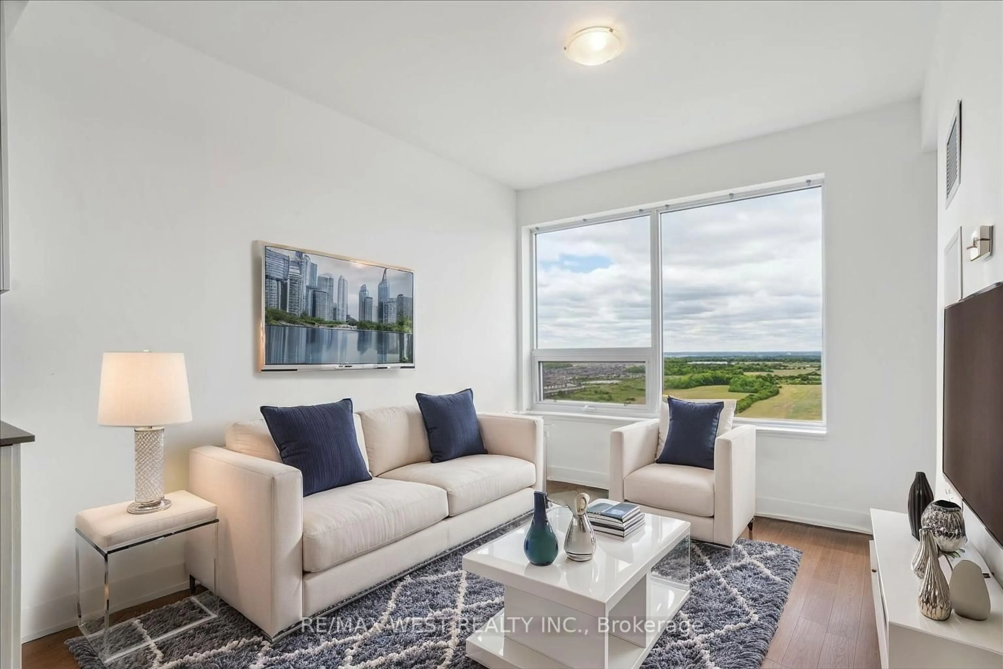 Living room with furniture, unknown for 297 Oak Walk Dr #2406, Oakville Ontario L6H 3R6