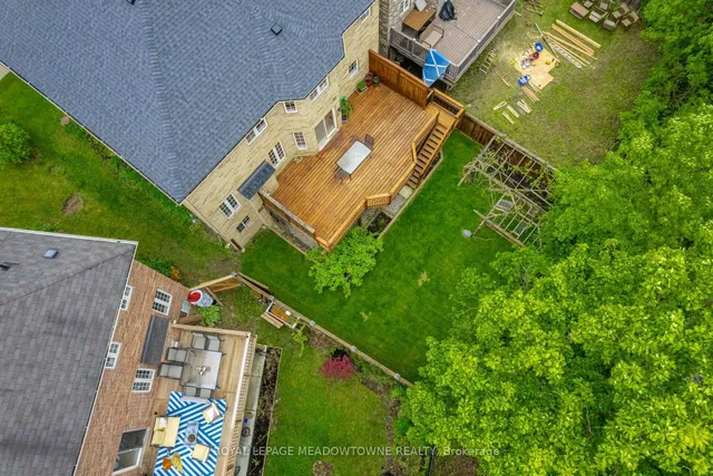 Additional image 11 of 1212 Fox Cres