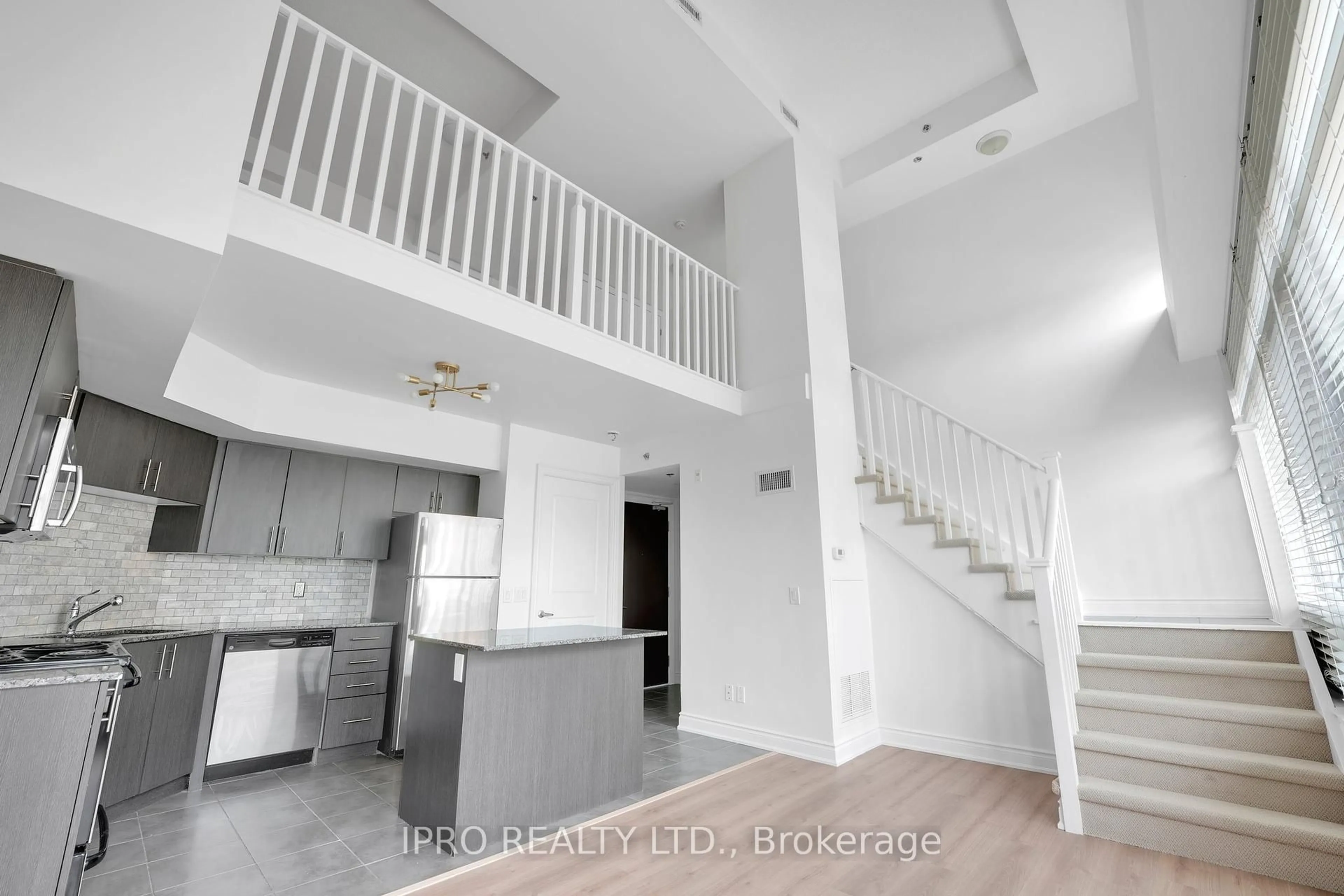 Unknown for 5001 Corporate Dr #101, Burlington Ontario L7L 0H5