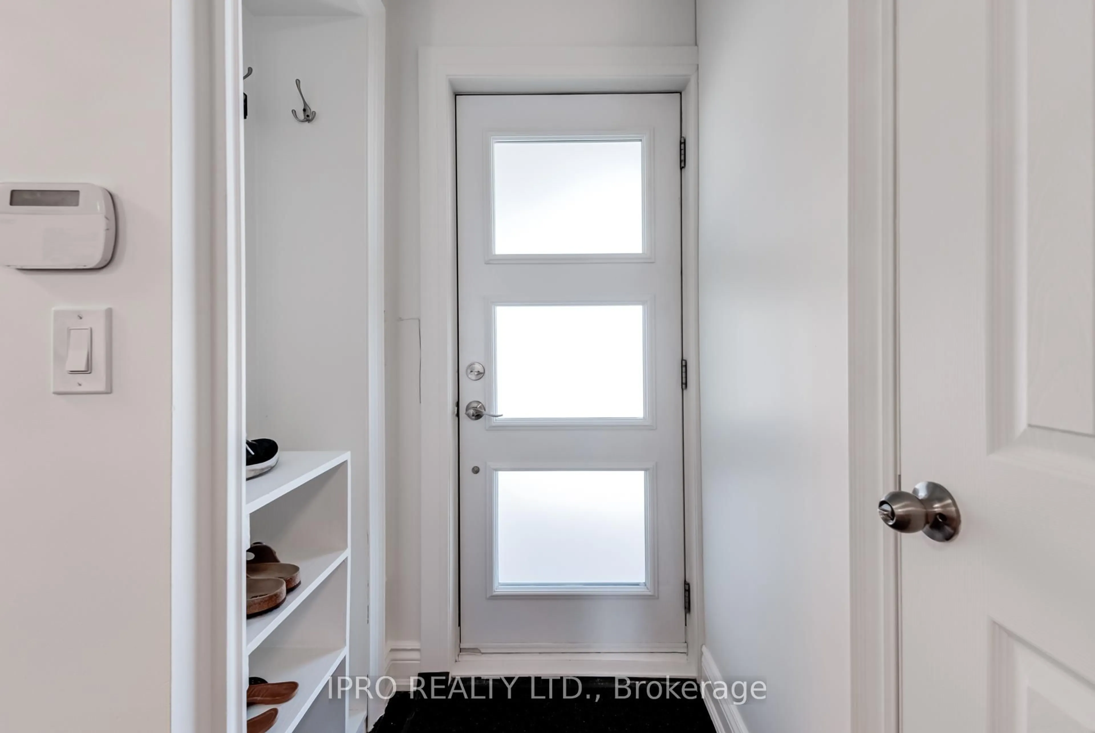 Indoor entryway for 75 Ronald Ave, Toronto Ontario M6E 4M8