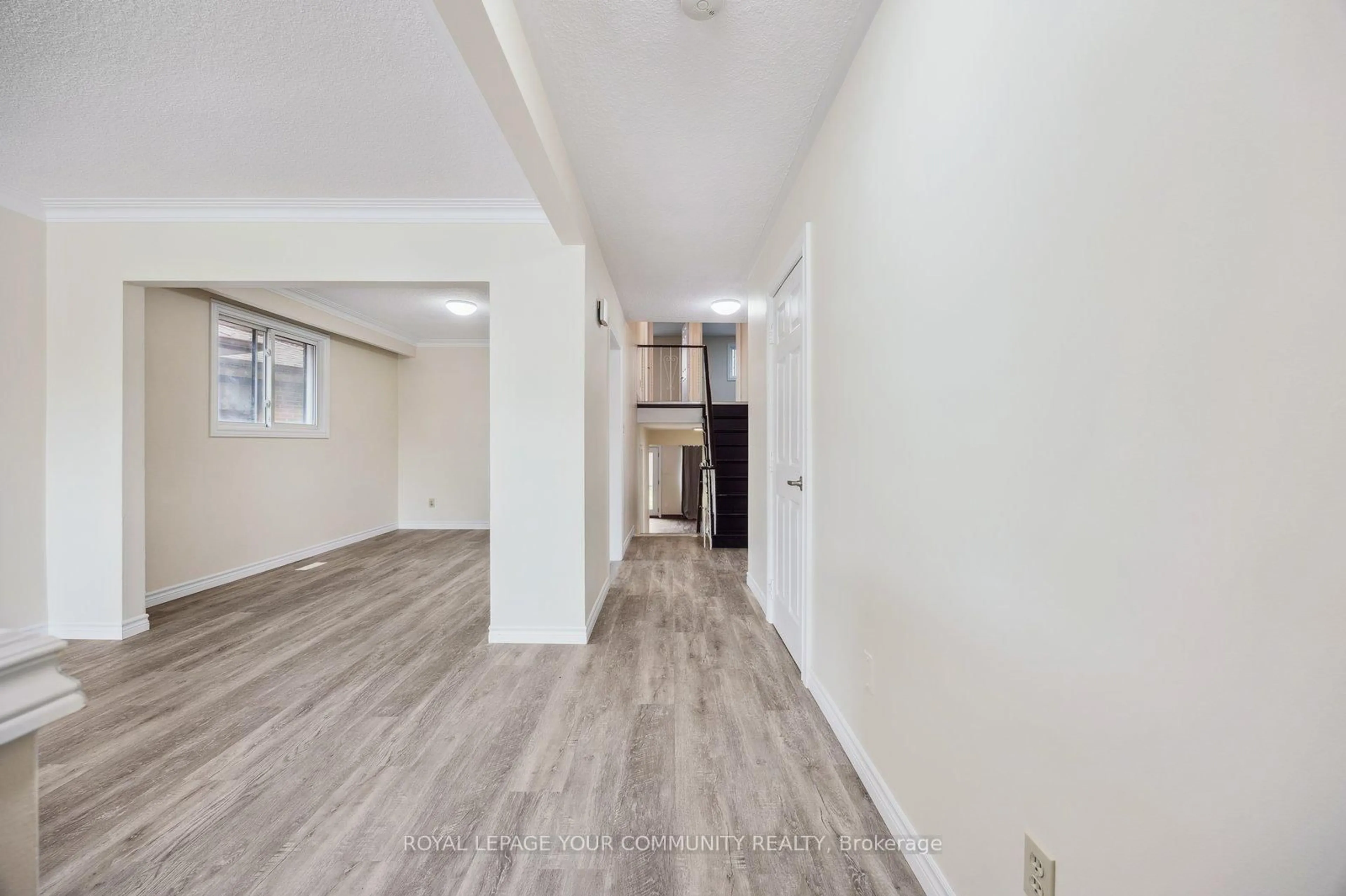 Unknown for 5 Annabelle Dr, Toronto Ontario M9V 3B5