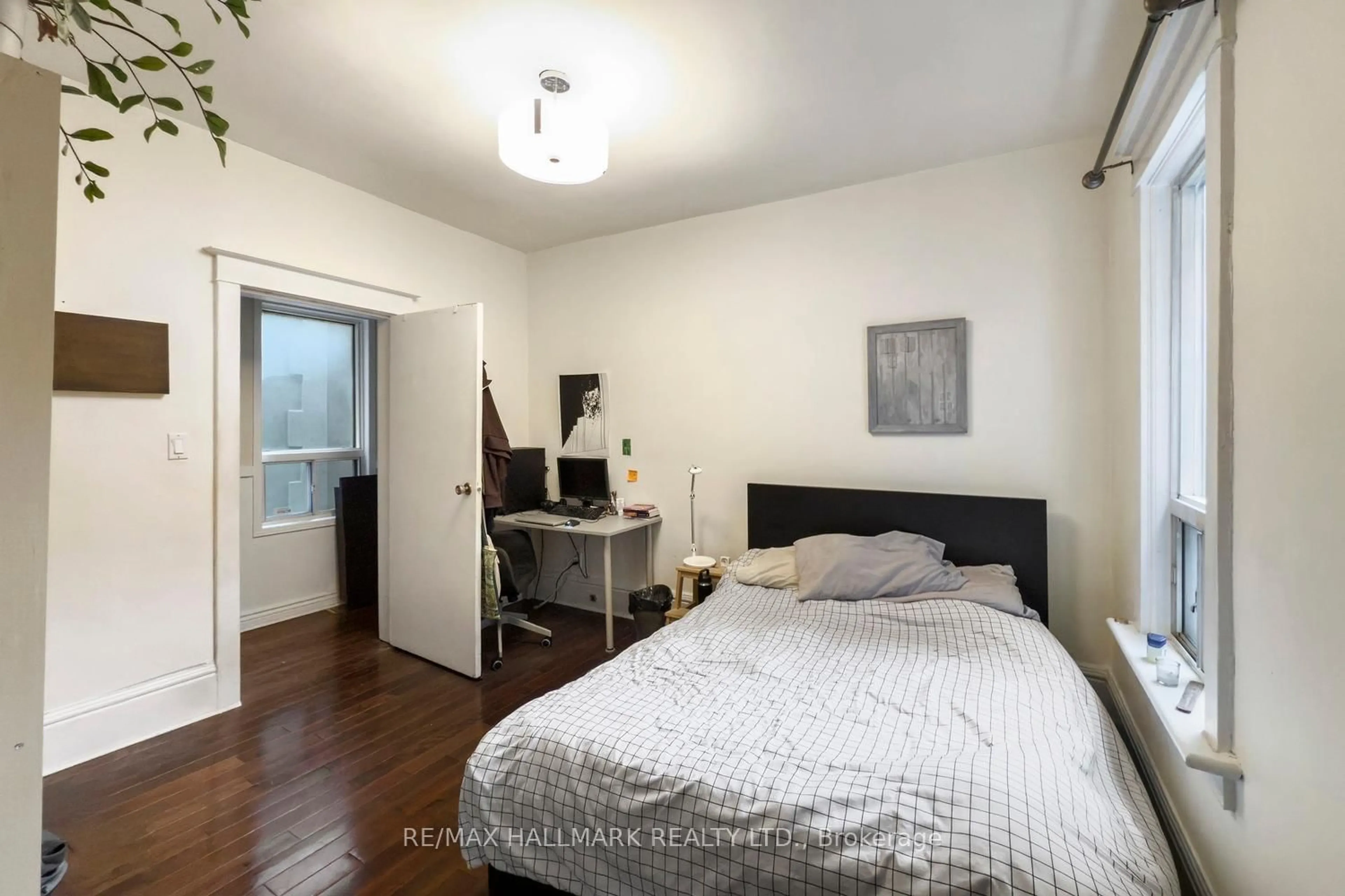 A pic of a room for 50 Sellers Ave, Toronto Ontario M6E 3T6