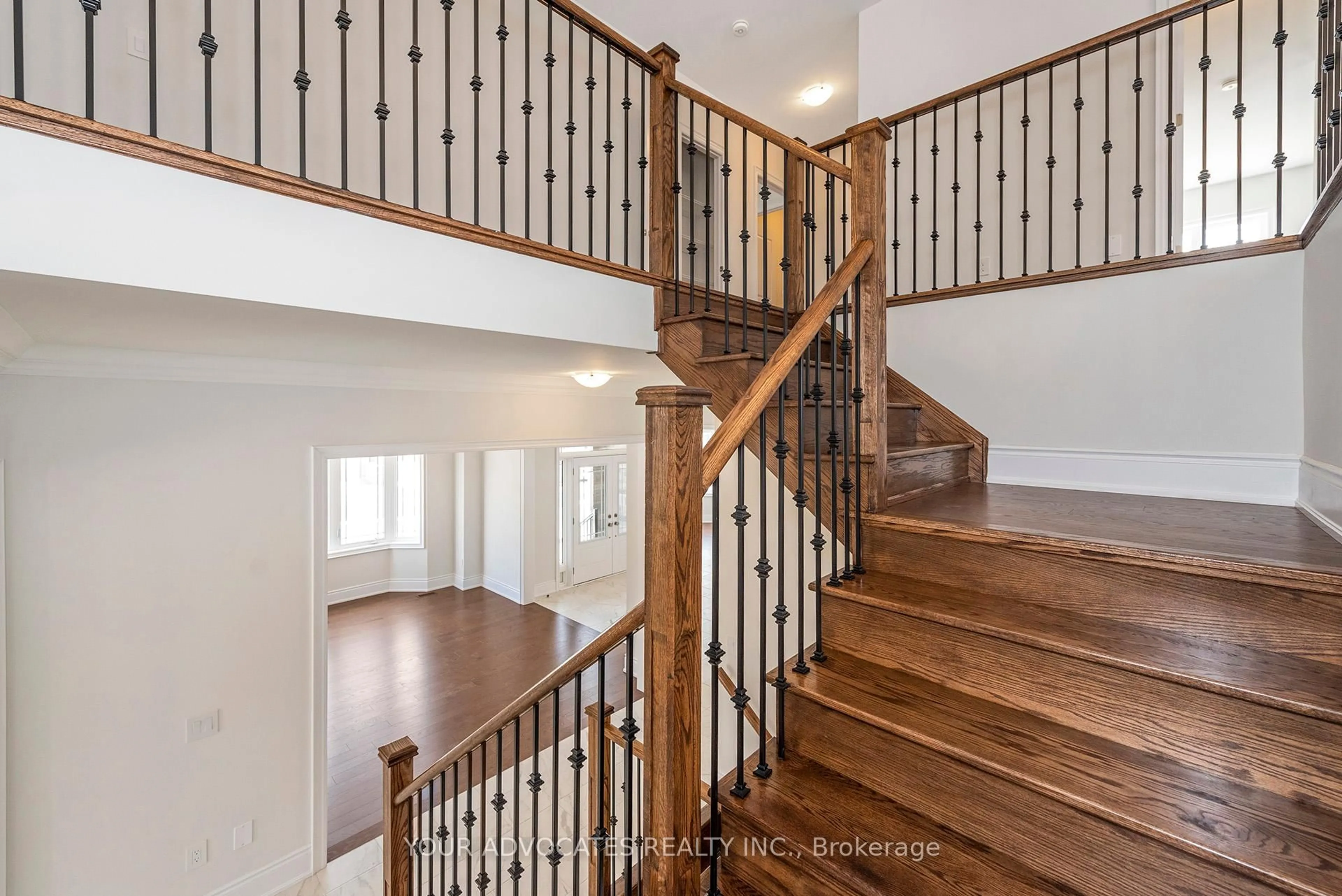 Stairs for 117 James Walker Ave, Caledon Ontario L7C 4N1